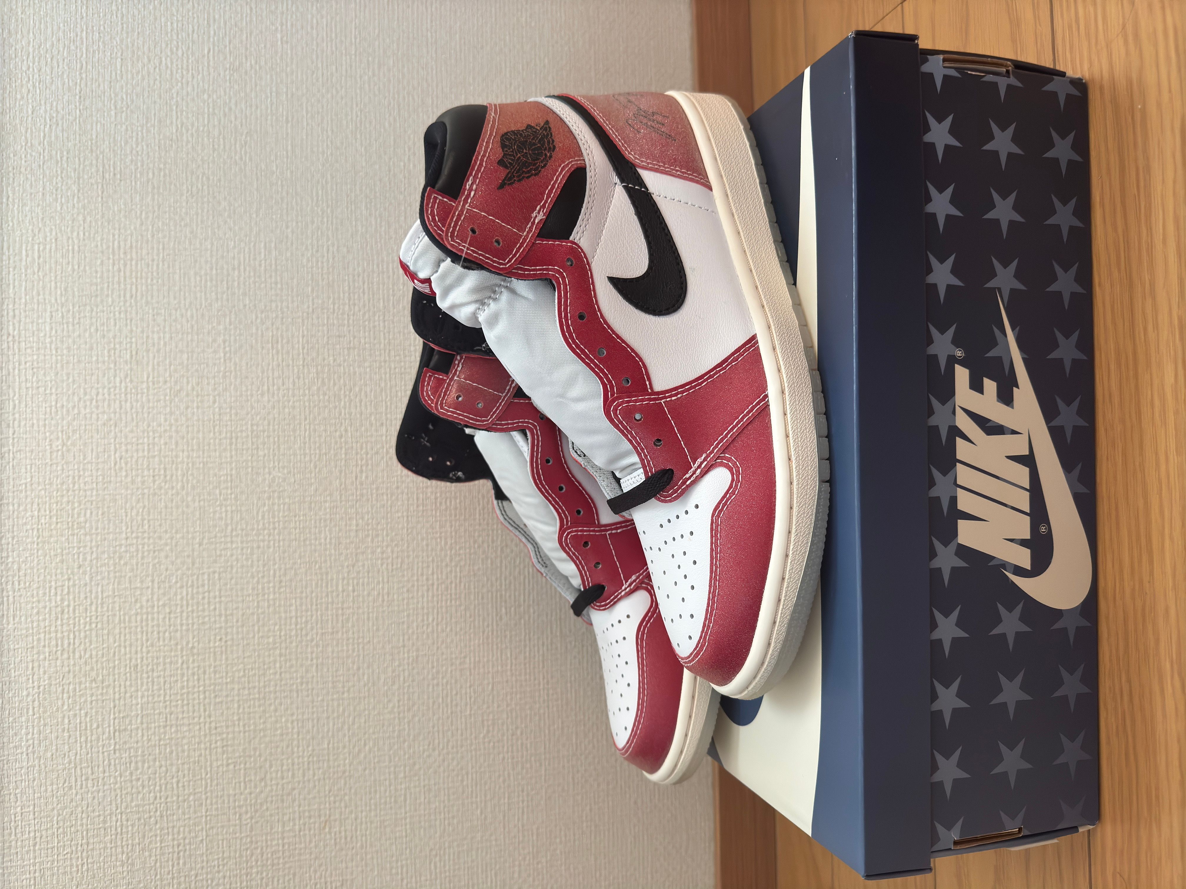 Trophy Room × Nike Air Jordan 1 Retro High "Chicago" (Friends and Family) (Blue Laces)