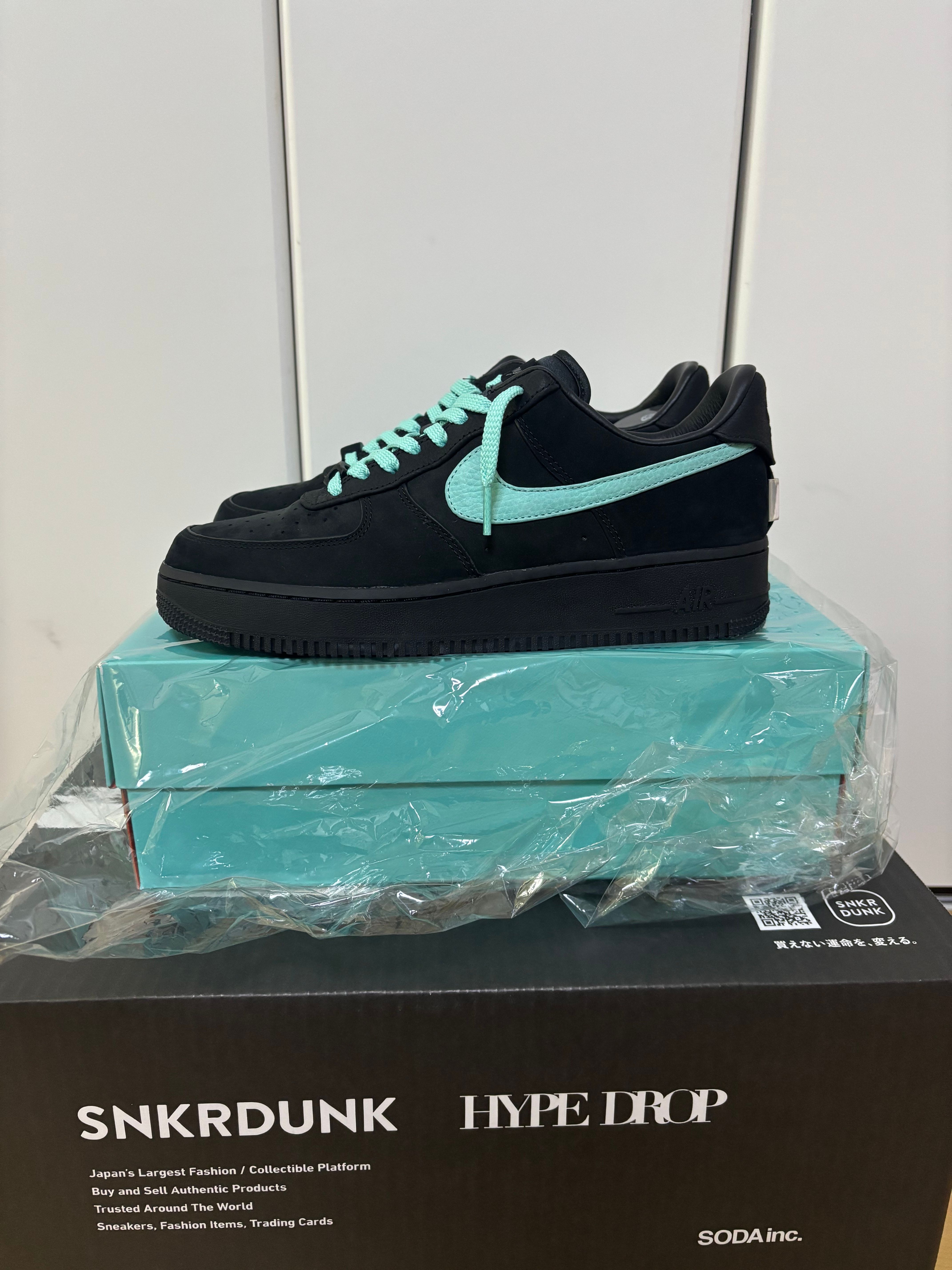 Tiffany & Co. × Nike Air Force 1 Low "1837"