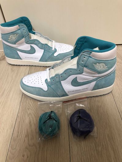 Nike Air Jordan 1 Retro High OG "Turbo Green"