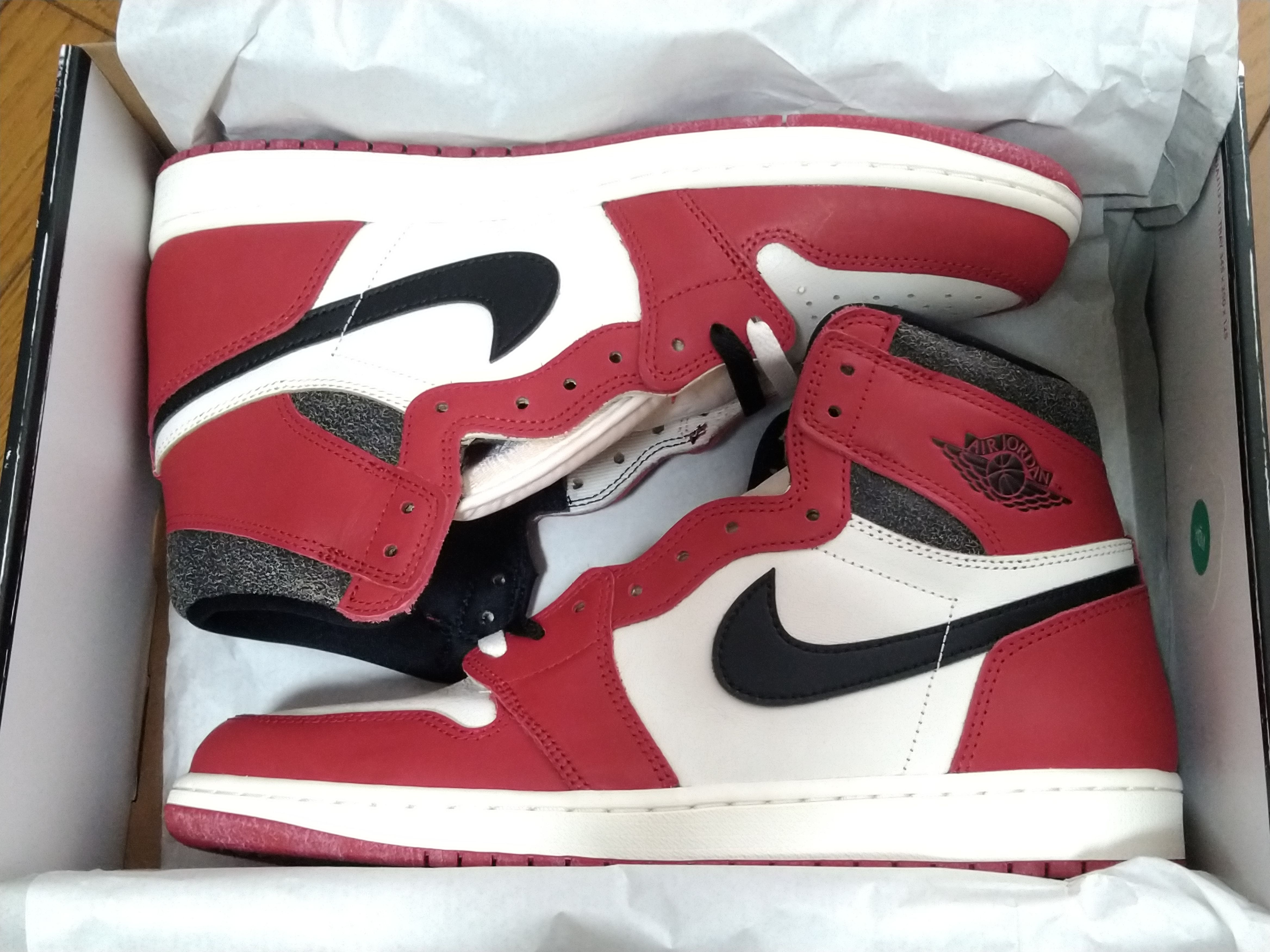 Nike Air Jordan 1 High OG "Lost & Found/Chicago"