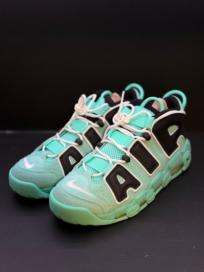 NIKE AIR MORE UPTEMPO "LIGHT AQUA / BLACK / WHITE"