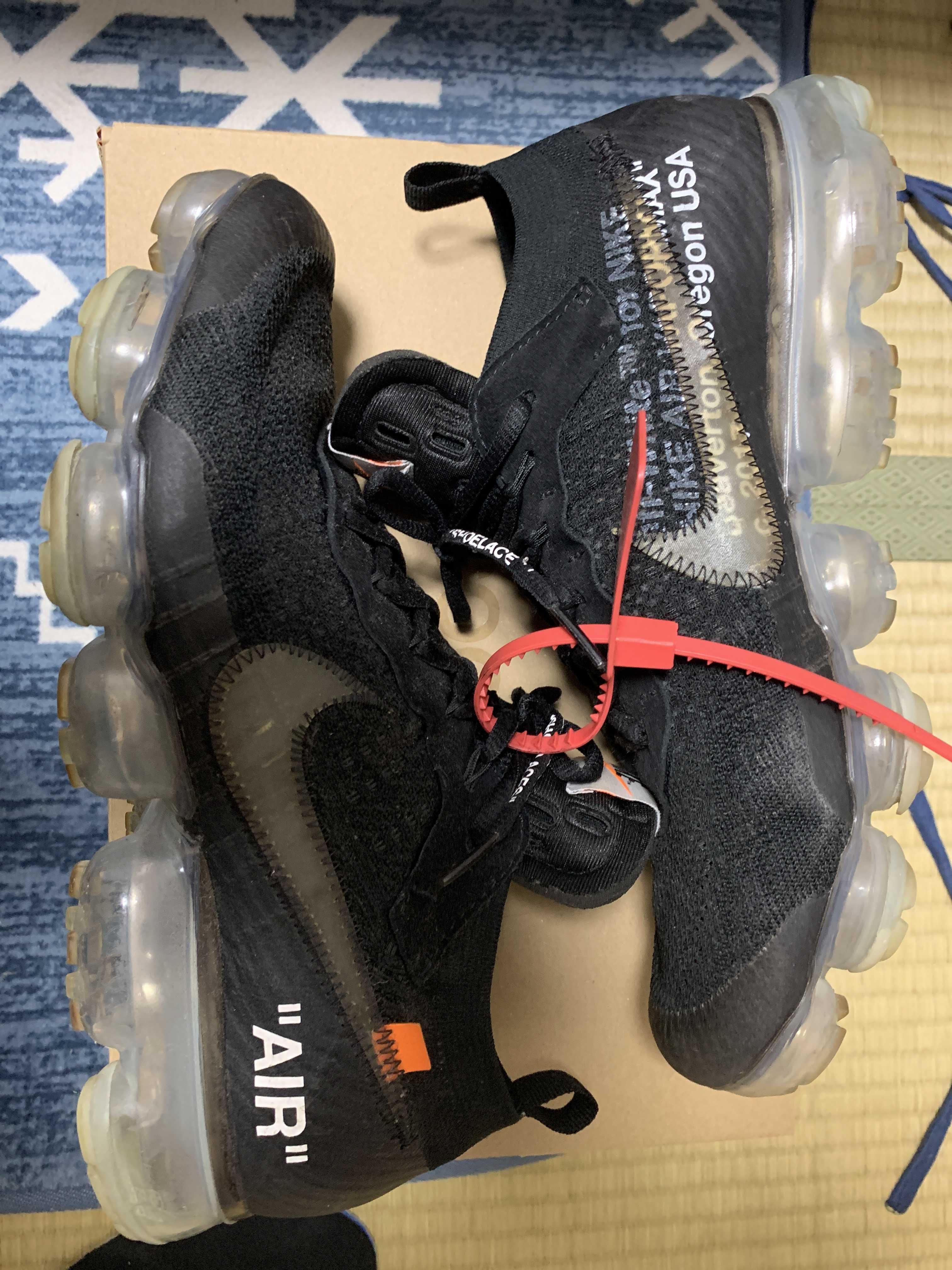 Off-White × Nike Air Vapormax "Black/Total Orange/Clear"