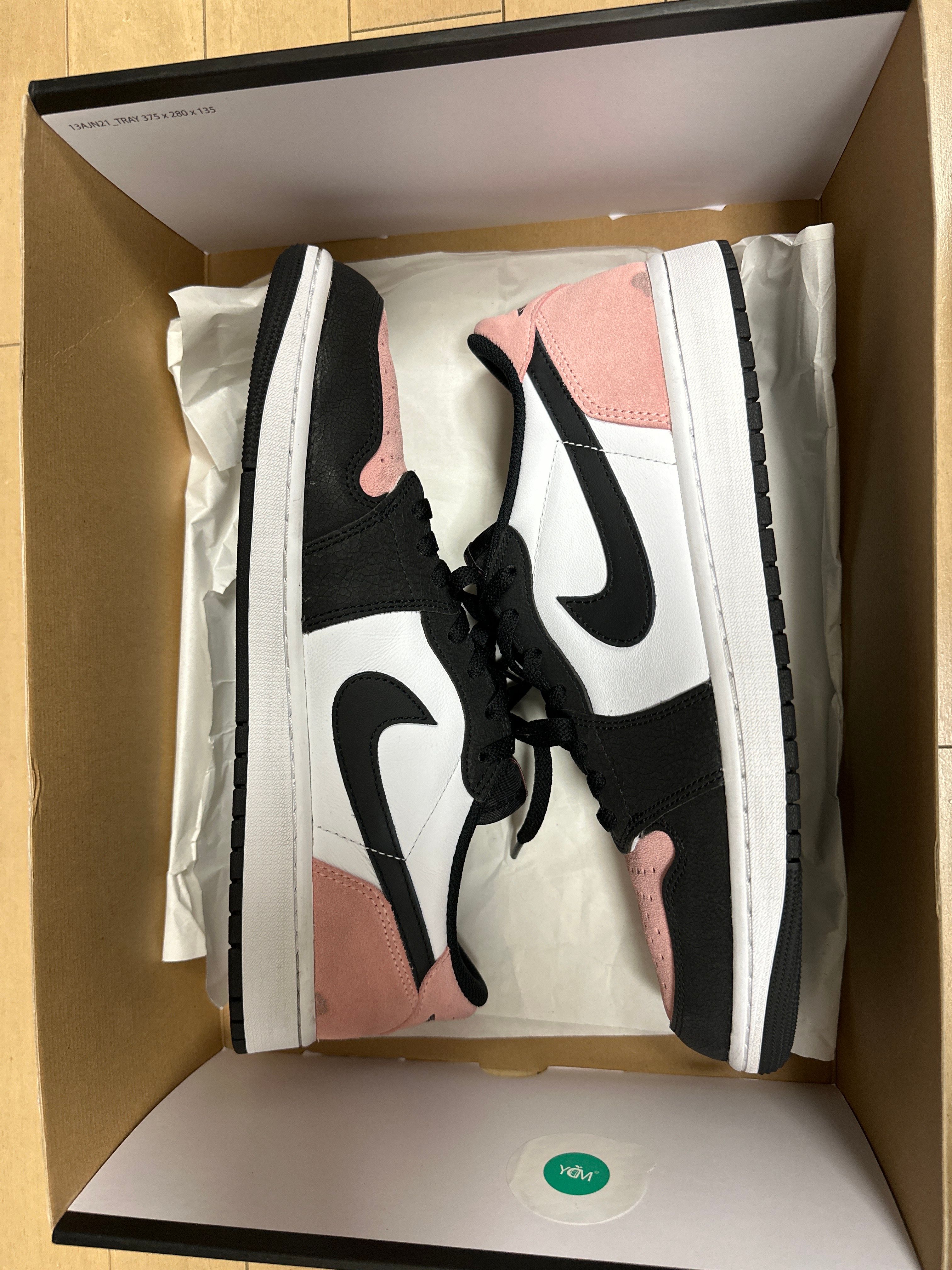 Nike Air Jordan 1 Low OG "Bleached Coral"