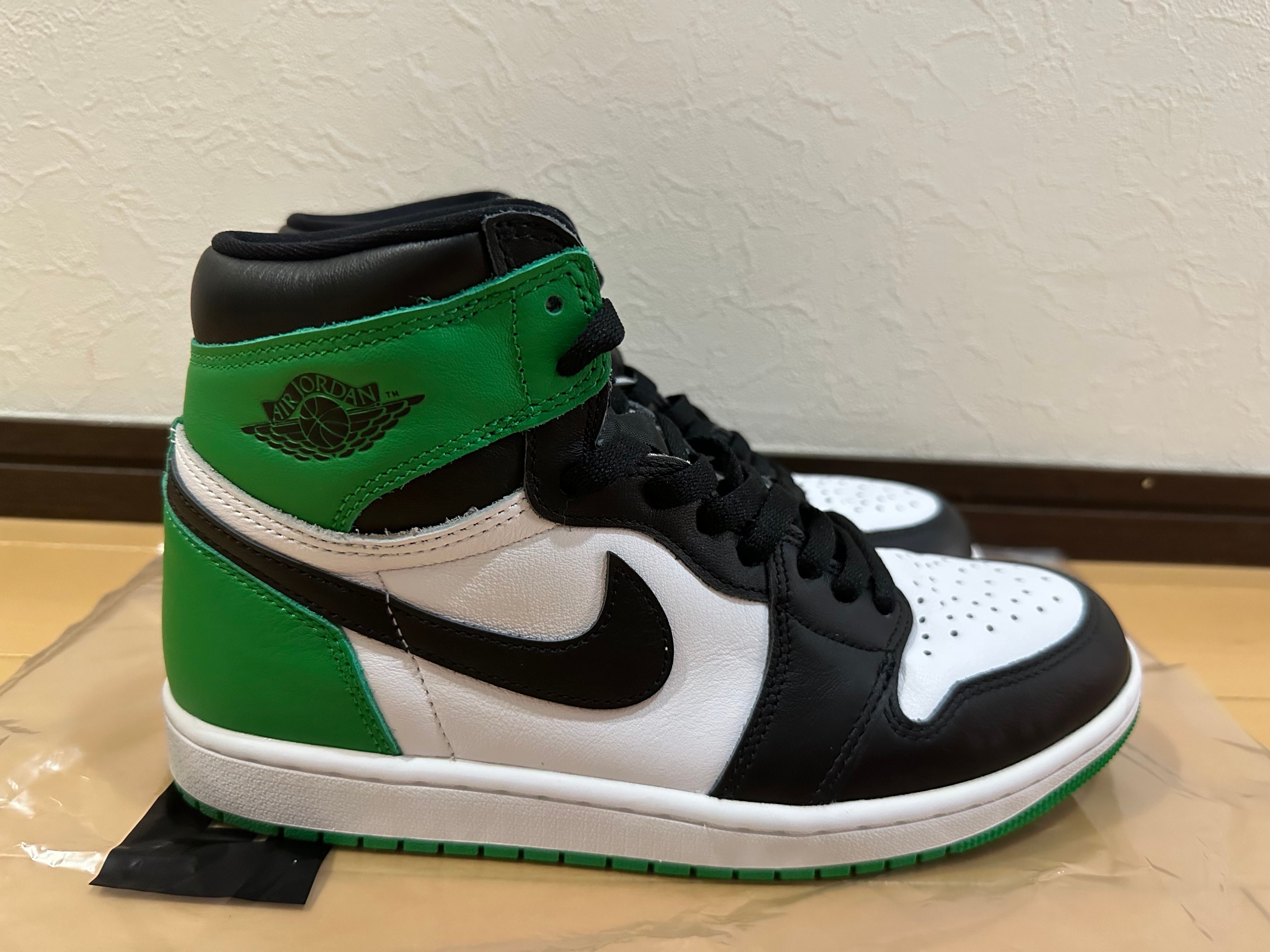 Nike Air Jordan 1 Retro High OG "Celtics/Black and Lucky Green" (2023)