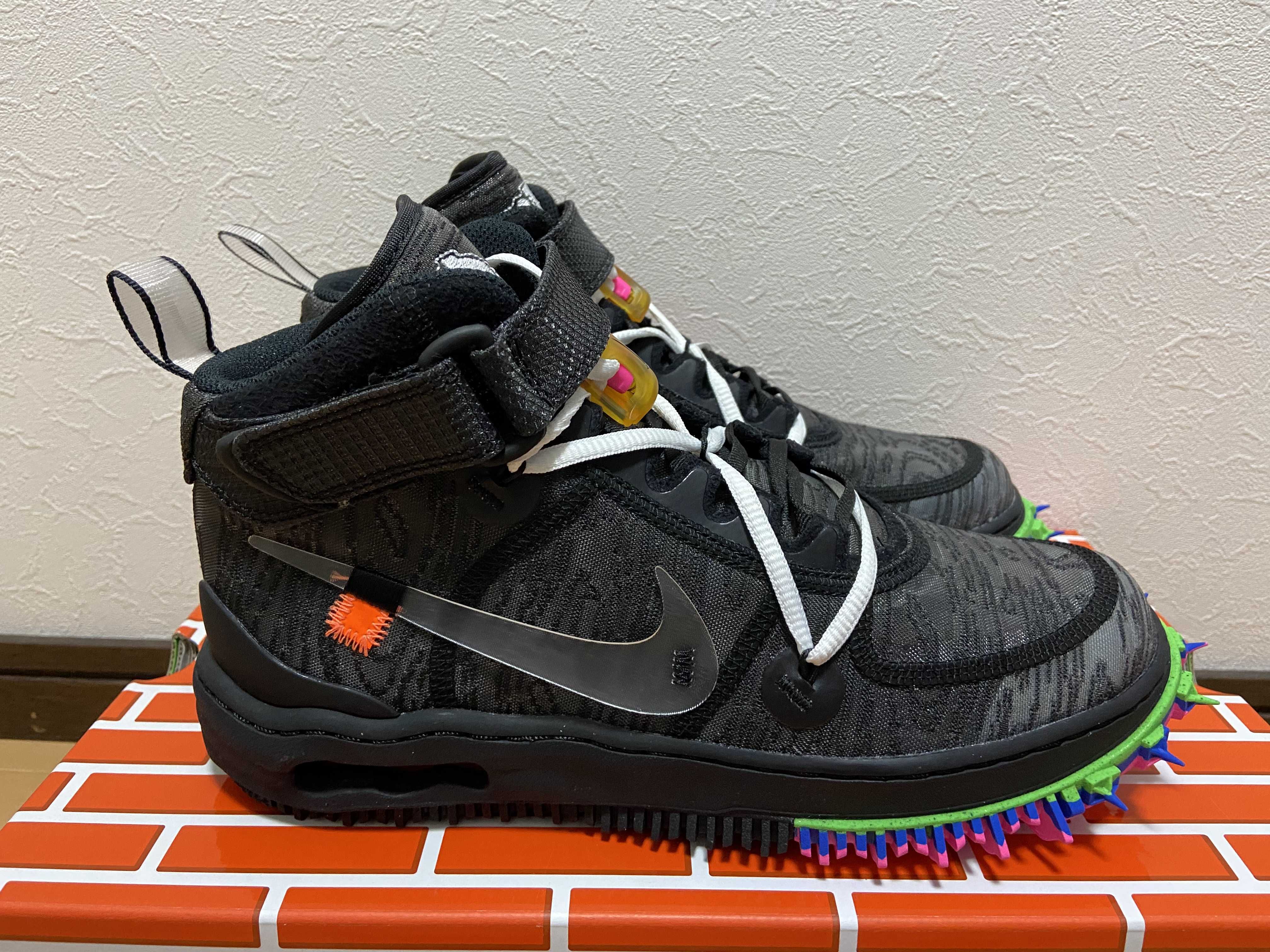 Off-White × Nike Air Force 1 Mid "Black"