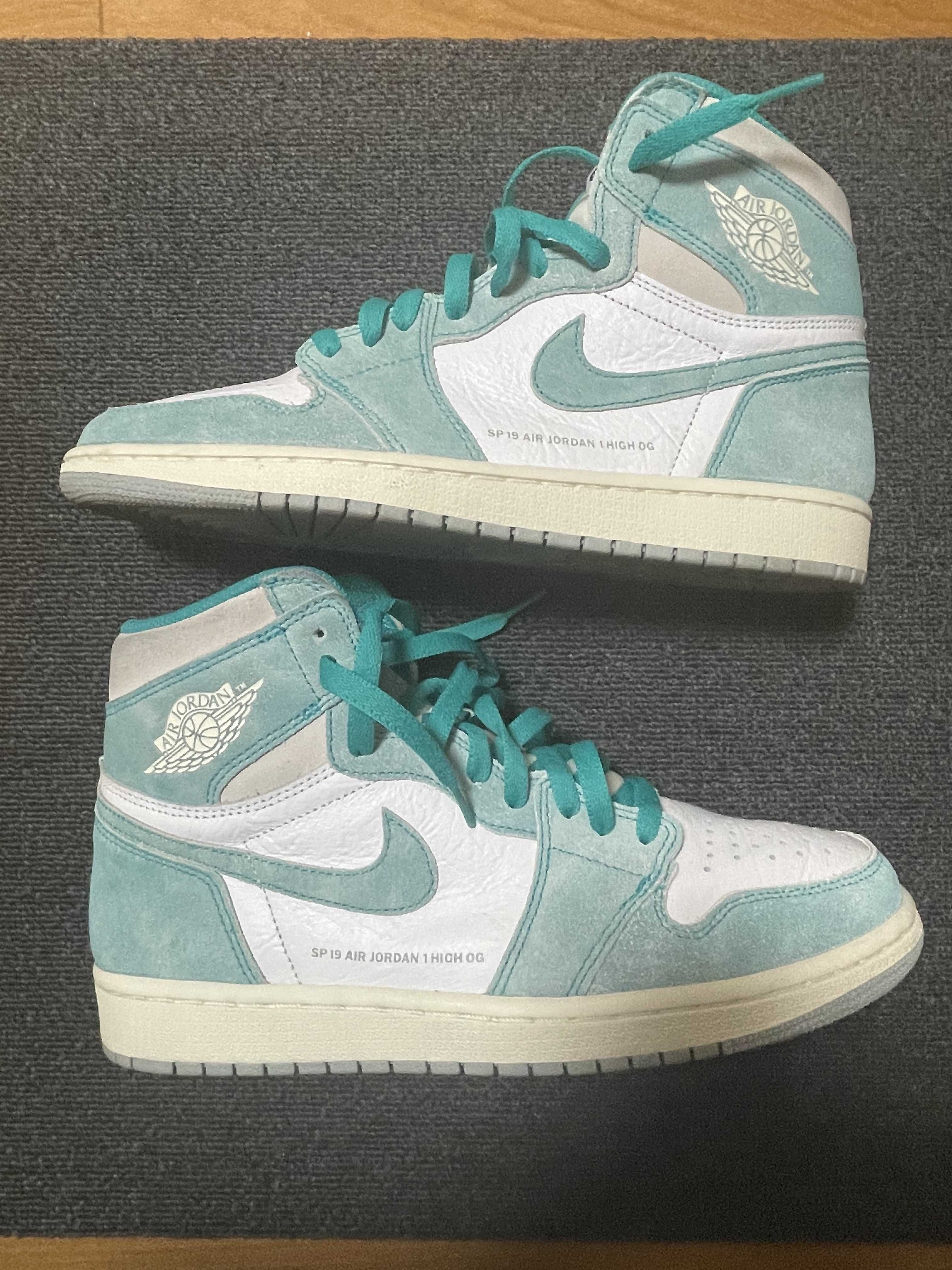 Nike Air Jordan 1 Retro High OG "Turbo Green"