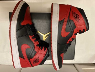 Nike Air Jordan 1 Mid "Bred"