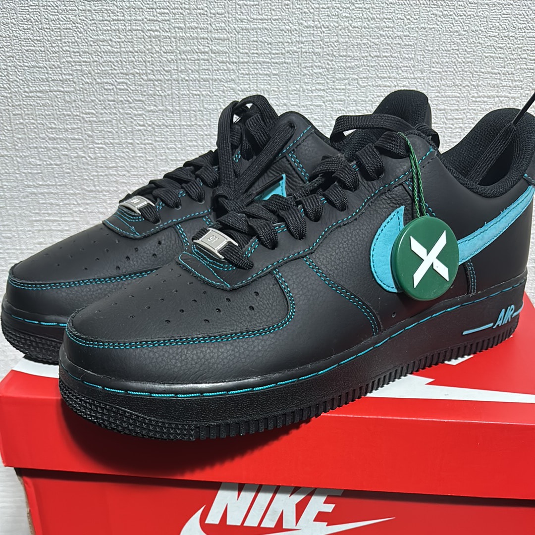 Nike Air Force 1 Low "Black Tiffany"