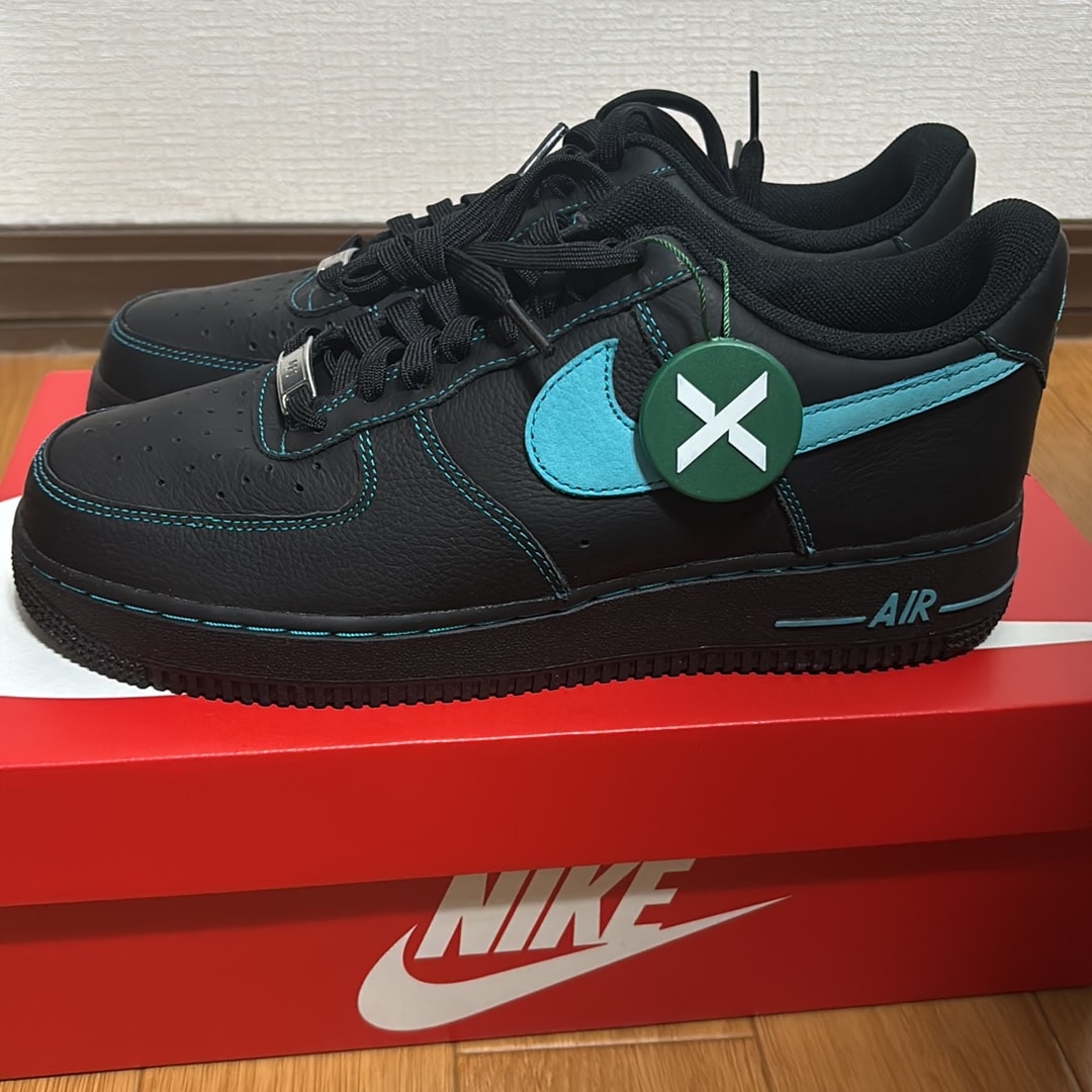 Nike Air Force 1 Low "Black Tiffany"