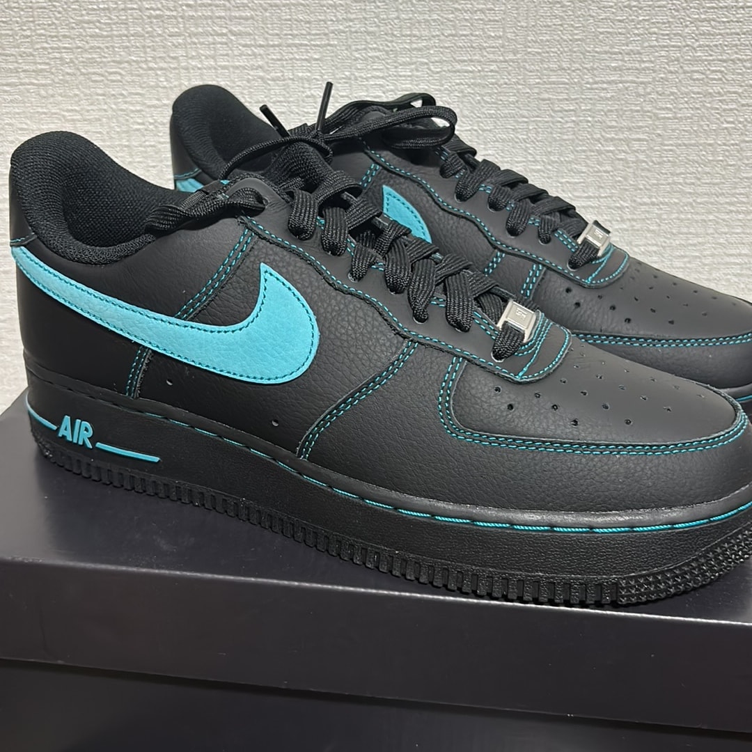 Nike Air Force 1 Low "Black Tiffany"