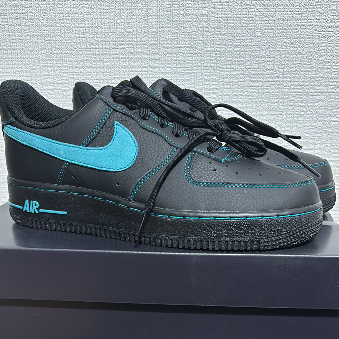 Nike Air Force 1 Low "Black Tiffany"