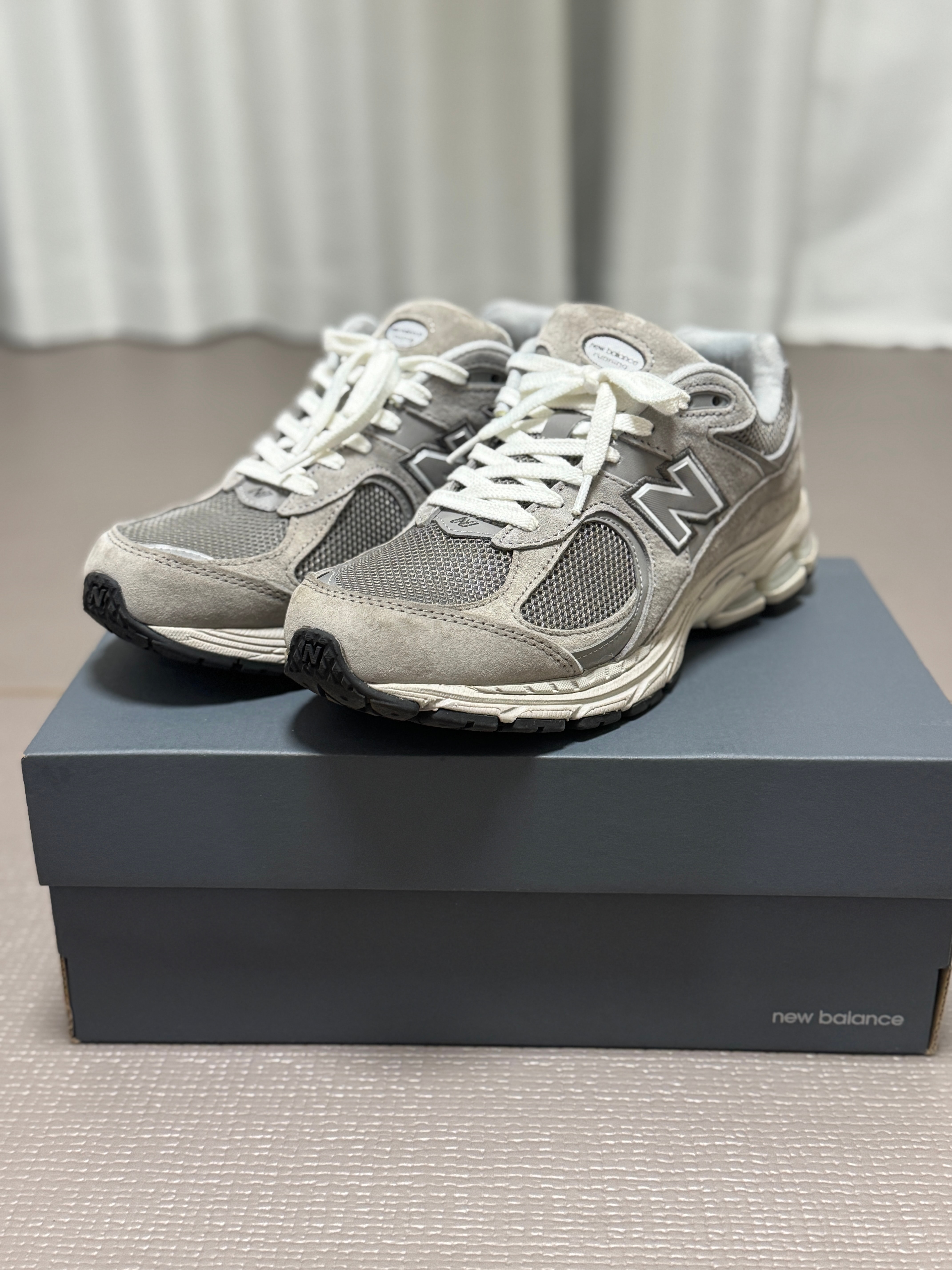 New Balance 2002R "Marblehead/Light Aluminum"