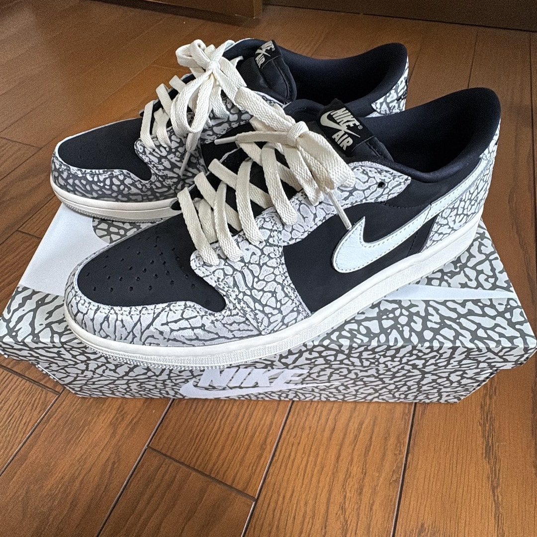 Nike Air Jordan 1 Retro Low OG "Black Cement"