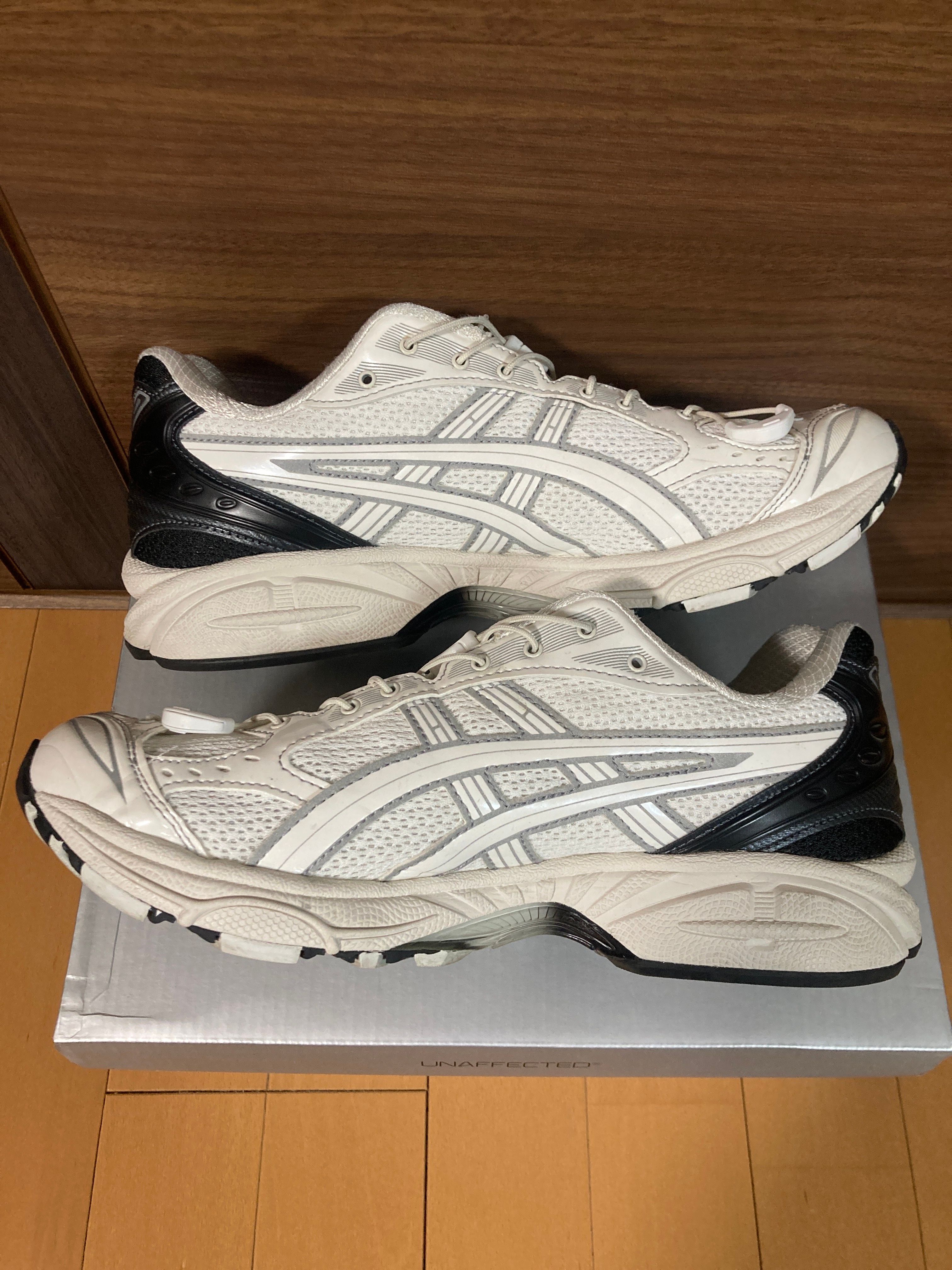 UNAFFECTED × Asics Gel-Kayano 14 "Galaxy White"