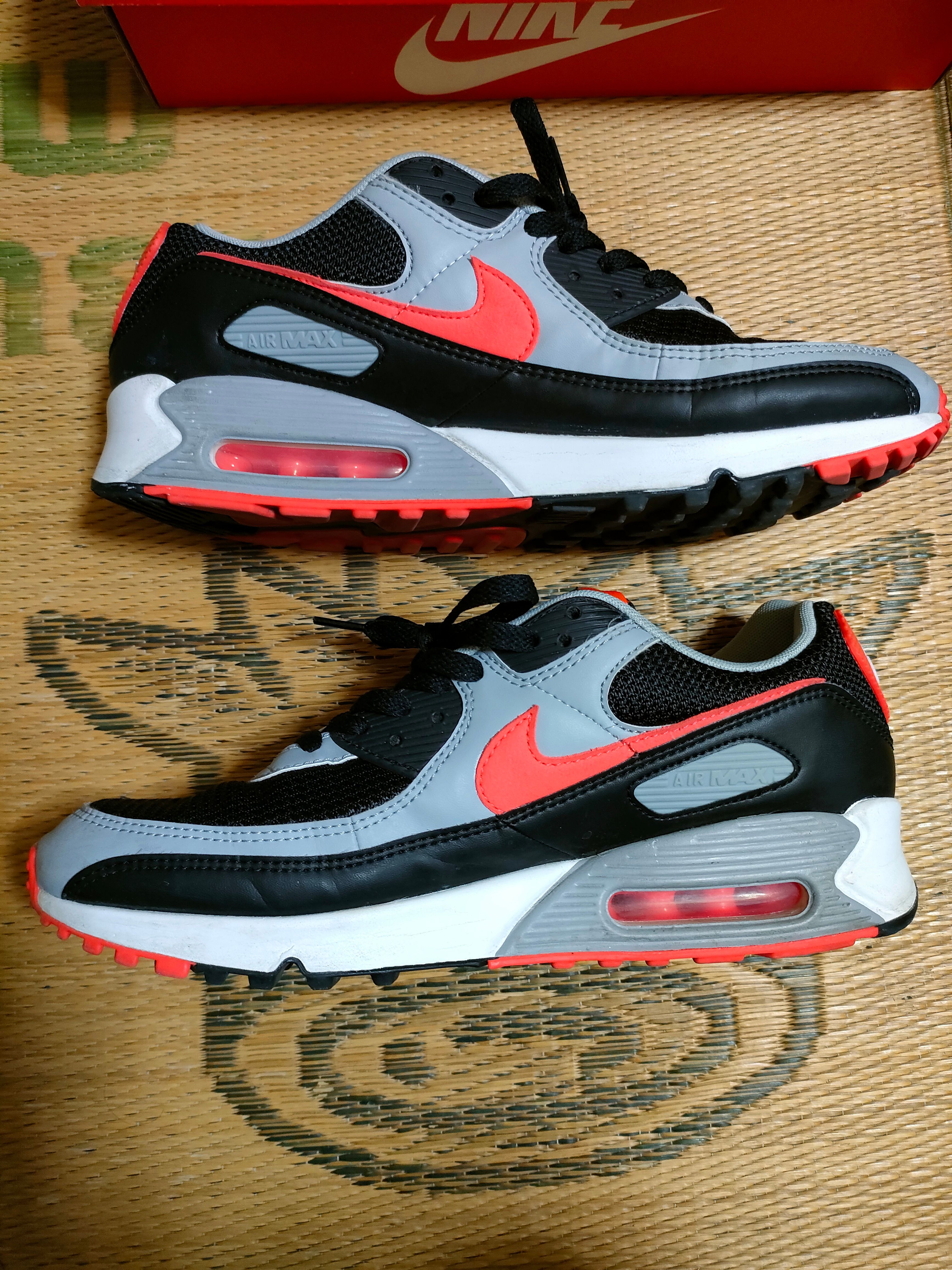 NIKE AIR MAX 90 "RADIANT RED"
