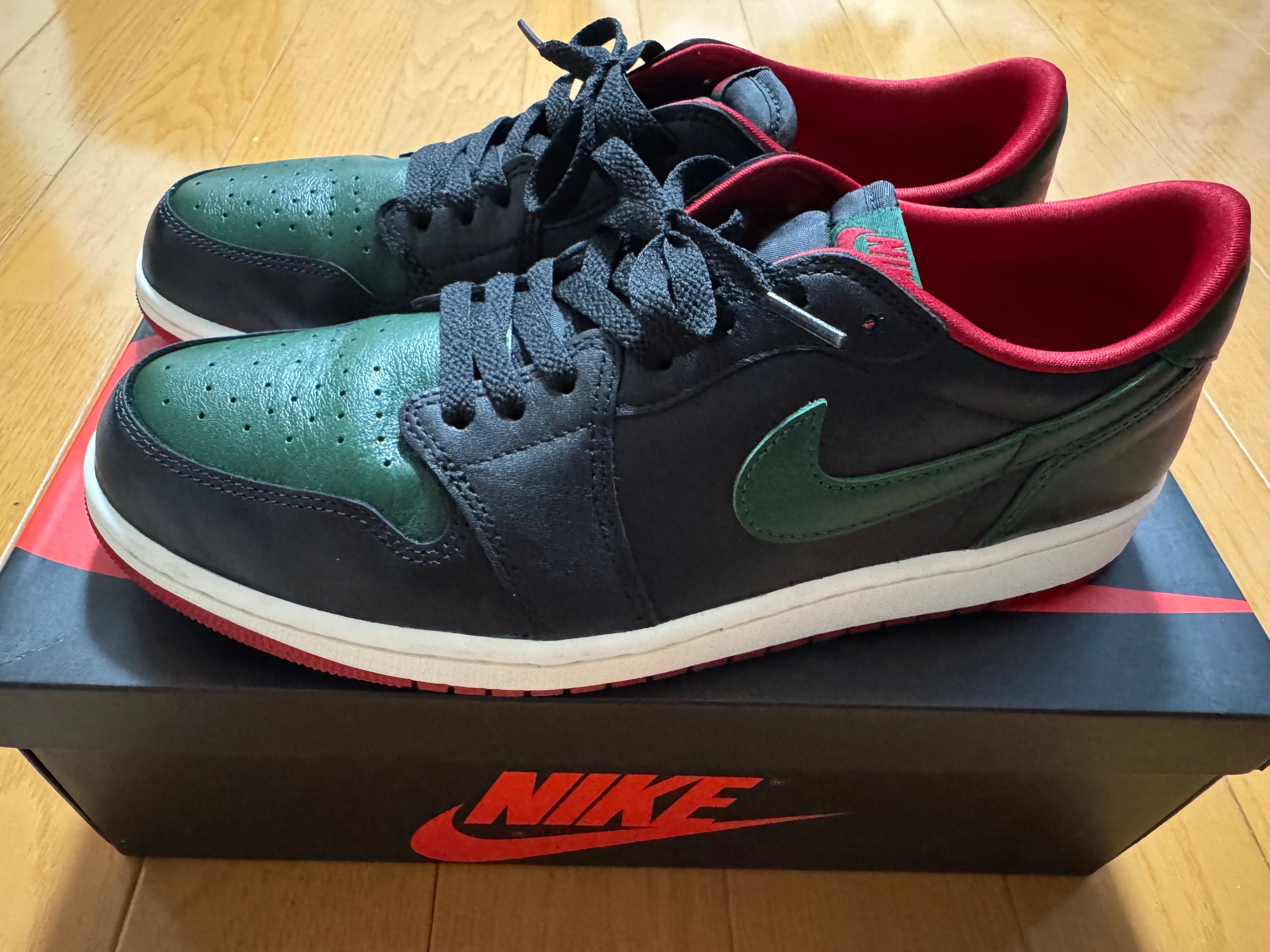 Nike Women's Air Jordan 1 Retro Low OG "Black and Gorge Green"