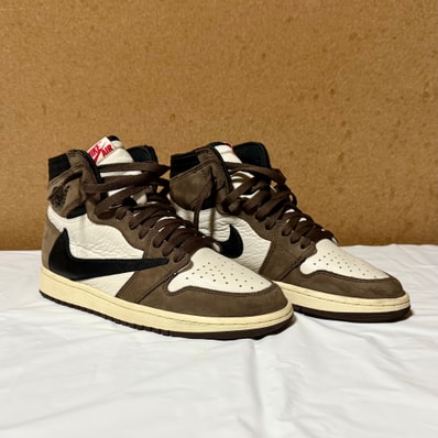 Travis Scott × Nike Air Jordan 1 Retro High OG TS SP "Sail/Dark Mocha"