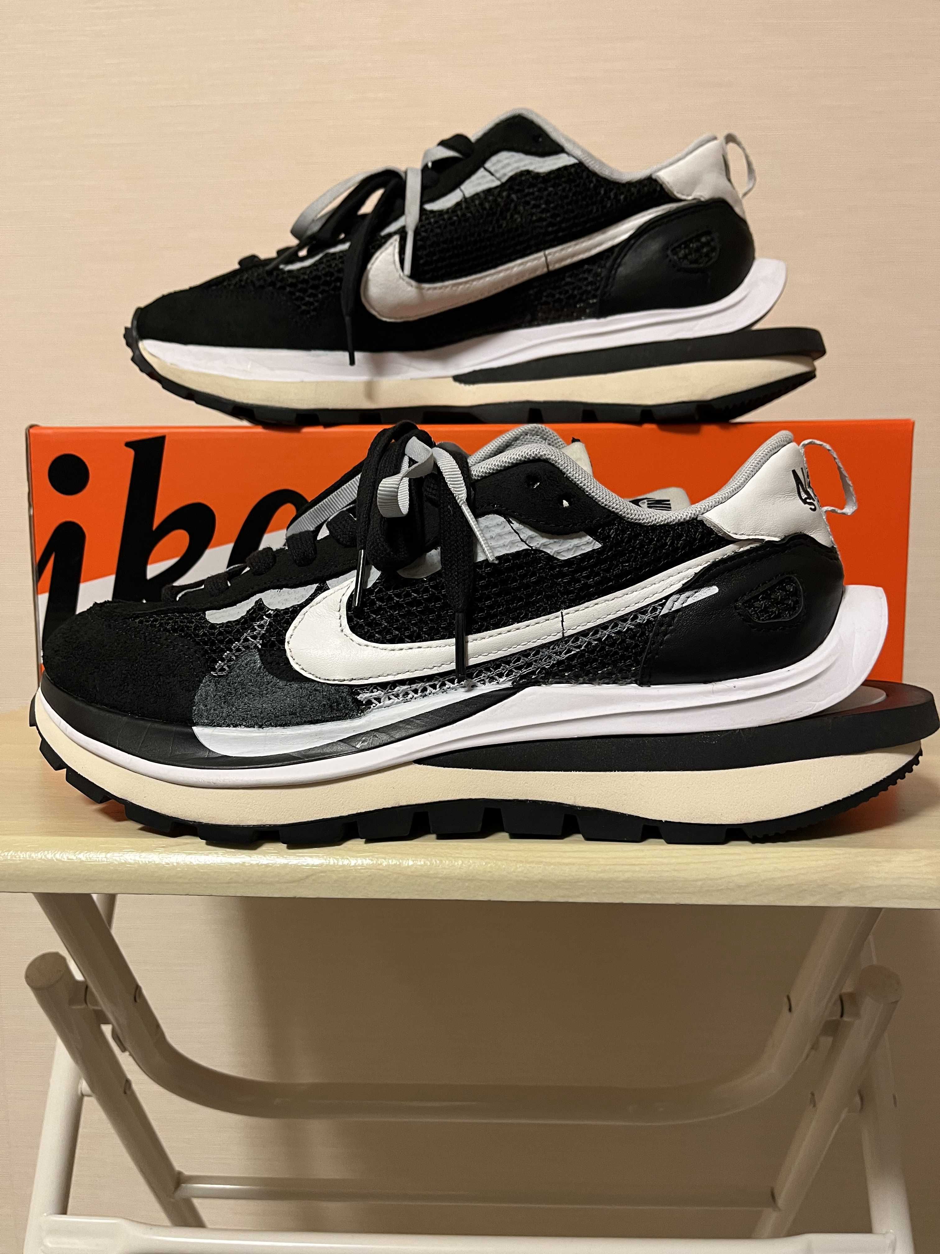 sacai × Nike Vapor Waffle "Black and White"