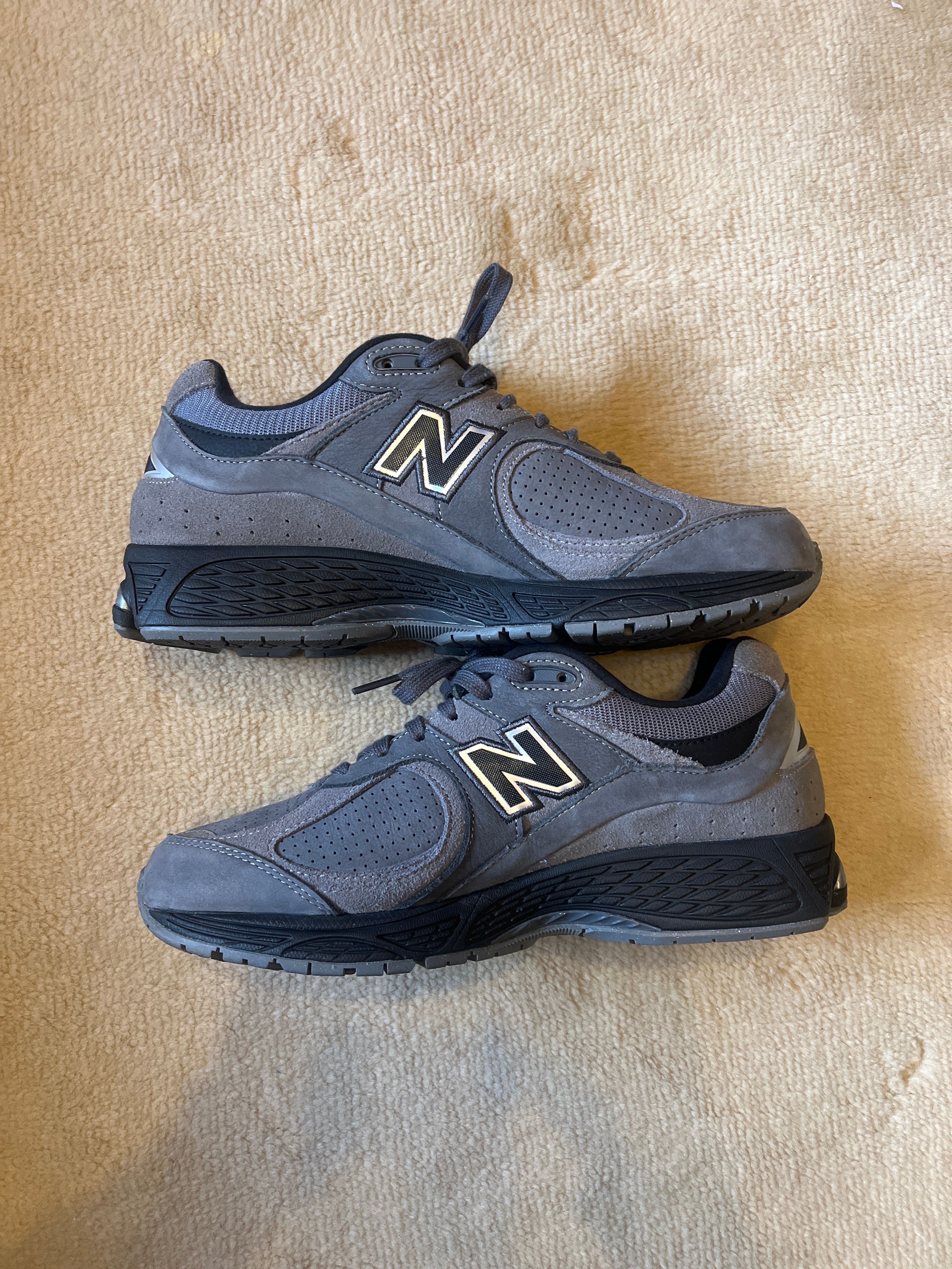New Balance 2002R "Dark Gray"