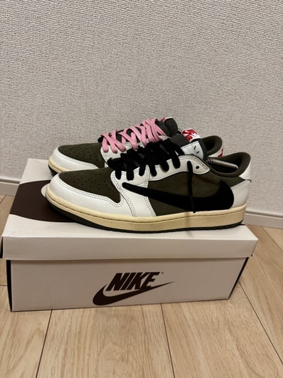 Travis Scott × Nike Air Jordan 1 Low OG SP "Reverse Olive"