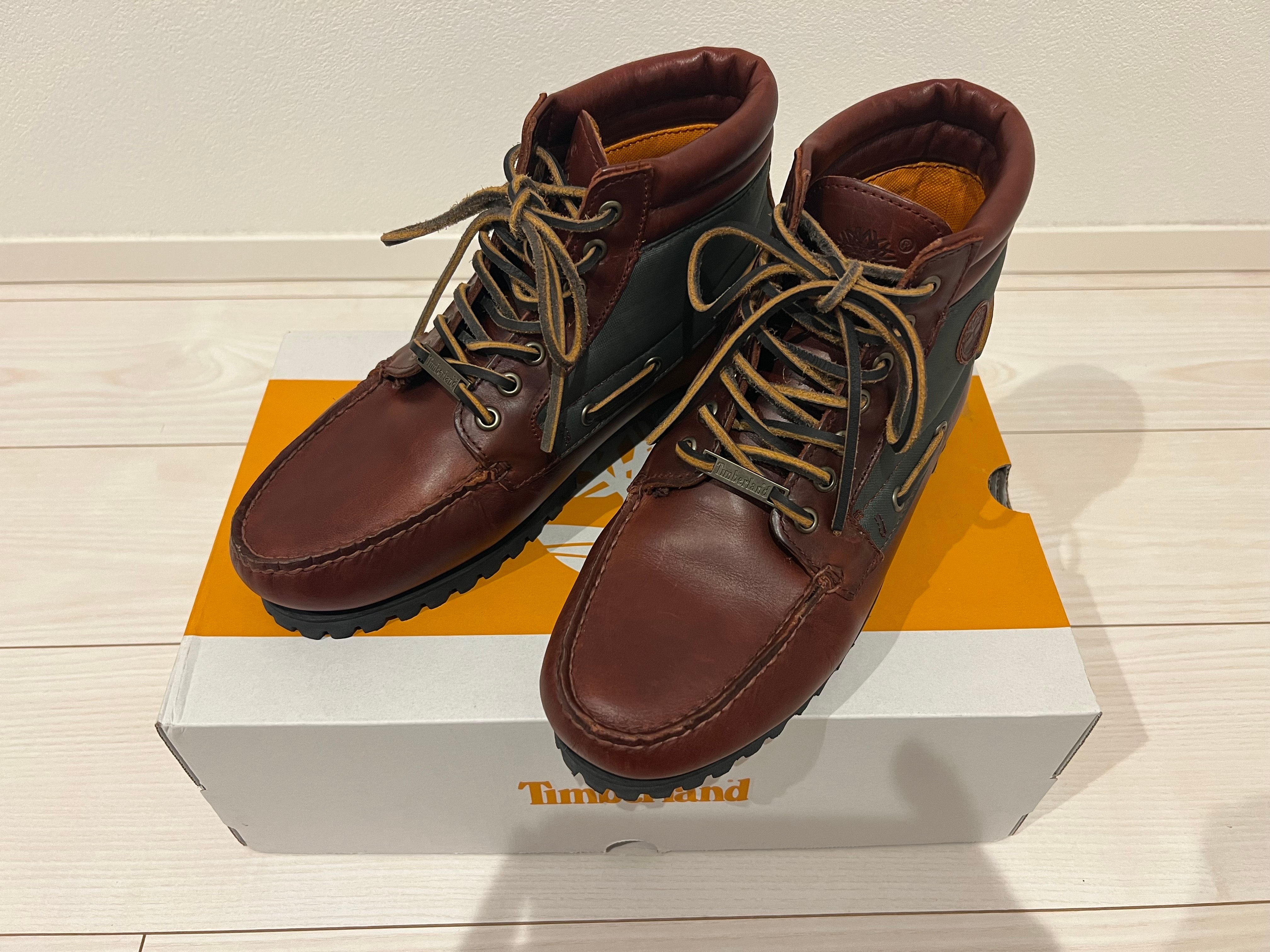 BEAMS Exclusive Timberland Authentic 7 Eye Classic Lug "Dark Brown"