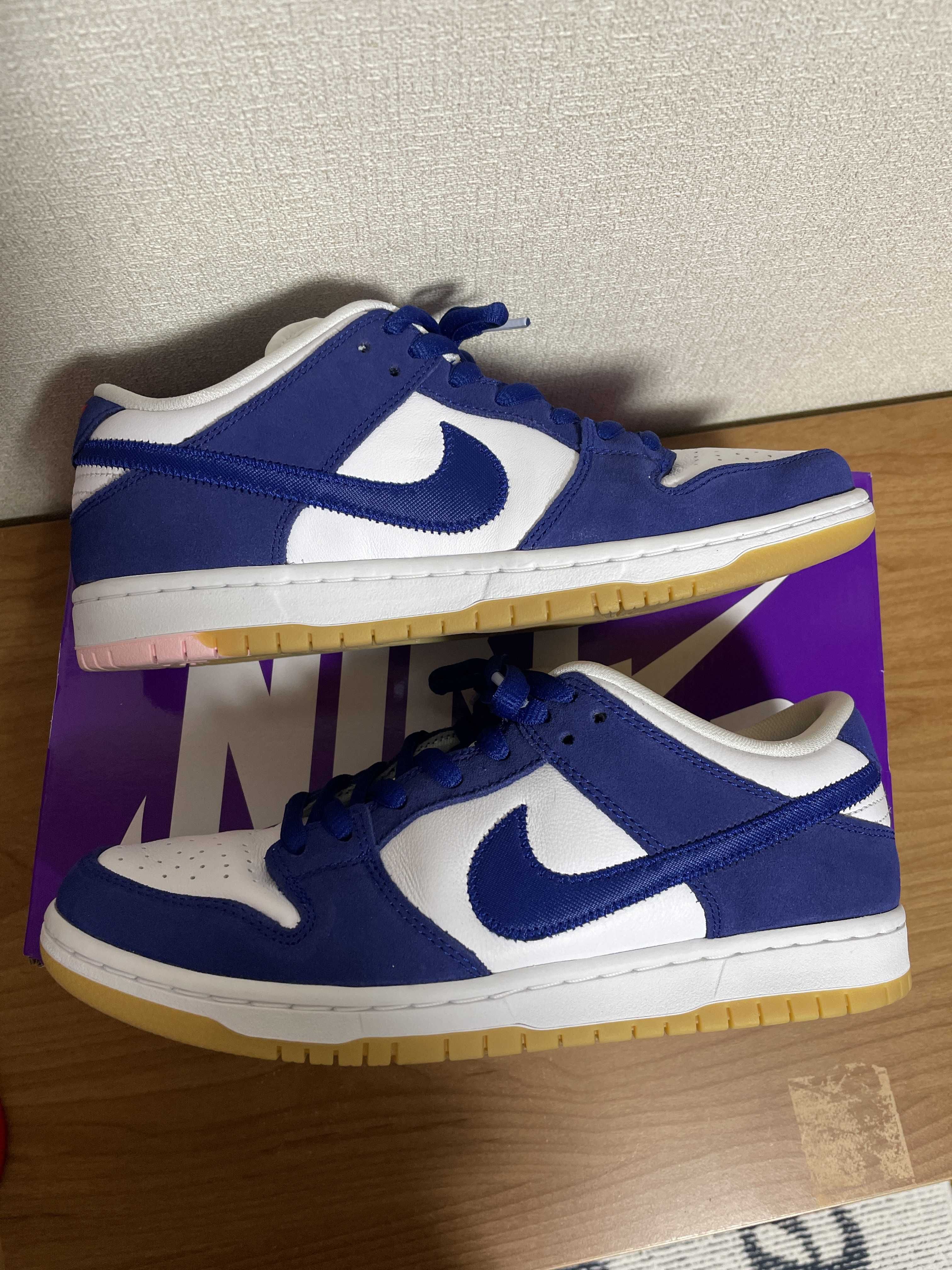 Nike SB Dunk Low "Los Angeles Dodgers/Deep Royal Blue"