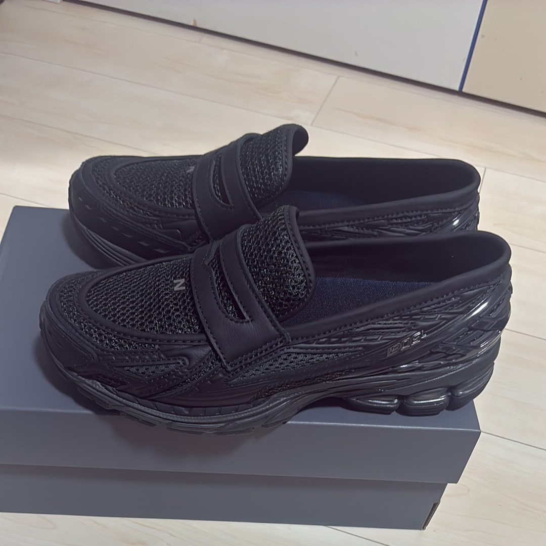 New Balance 1906L "Black/Blacktop/Phantom"