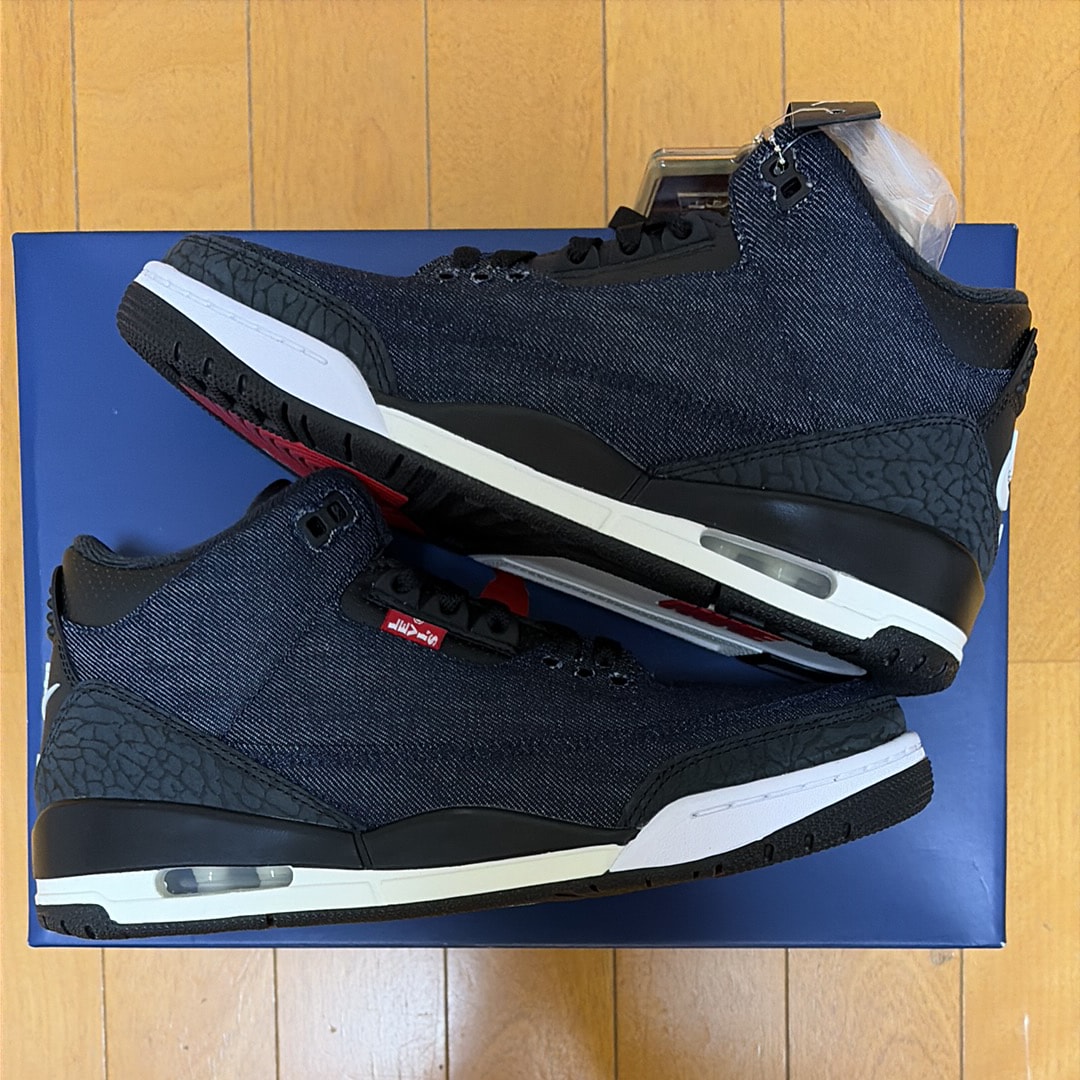 Levi’s × Nike Air Jordan 3 Retro SP "Indigo and Gym Red" (LEVI'S Tab)