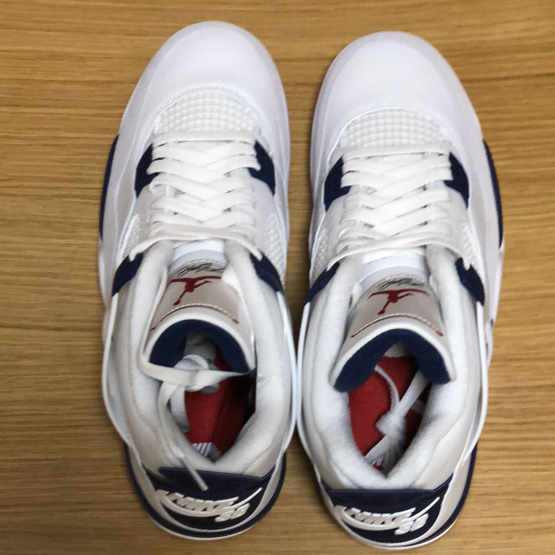 Nike SB Air Jordan 4 Retro SP "Summit White/Navy"