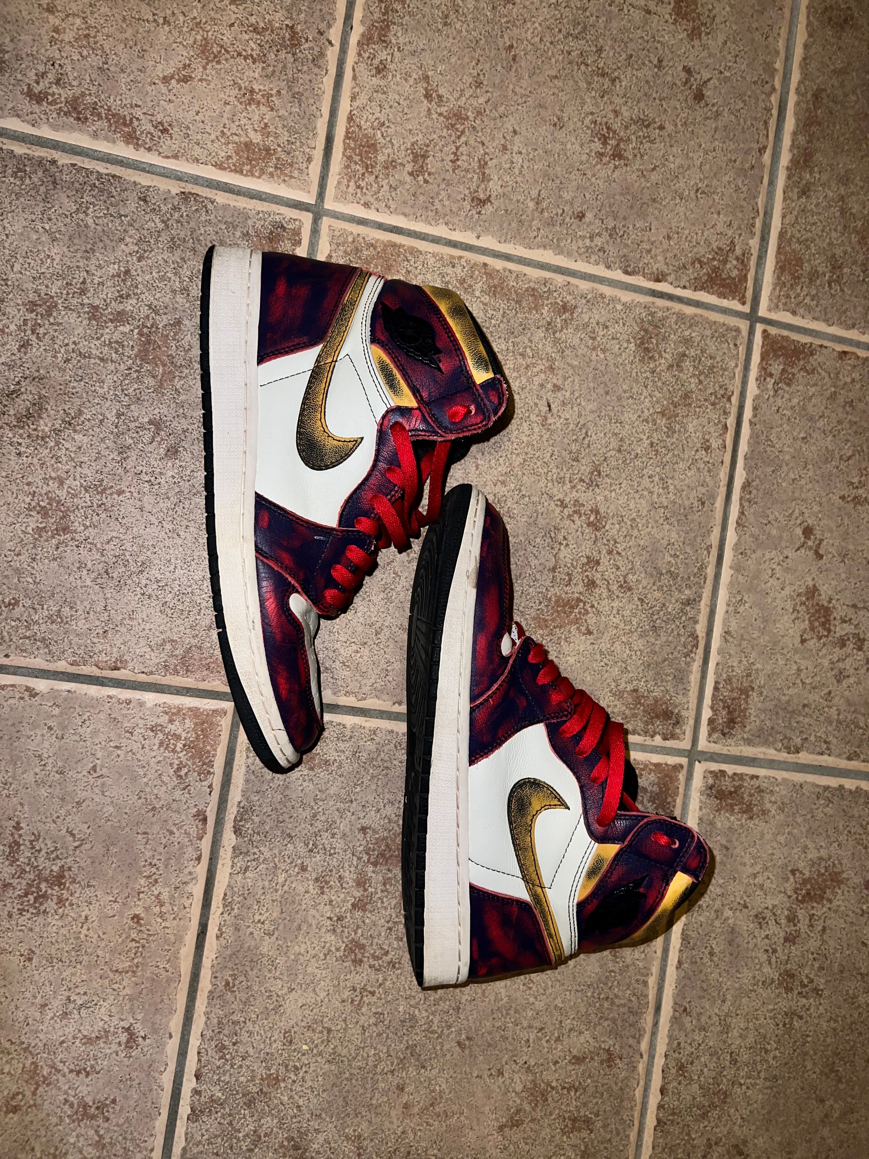 Nike SB × Air Jordan 1 Retro High "La To Chicago"