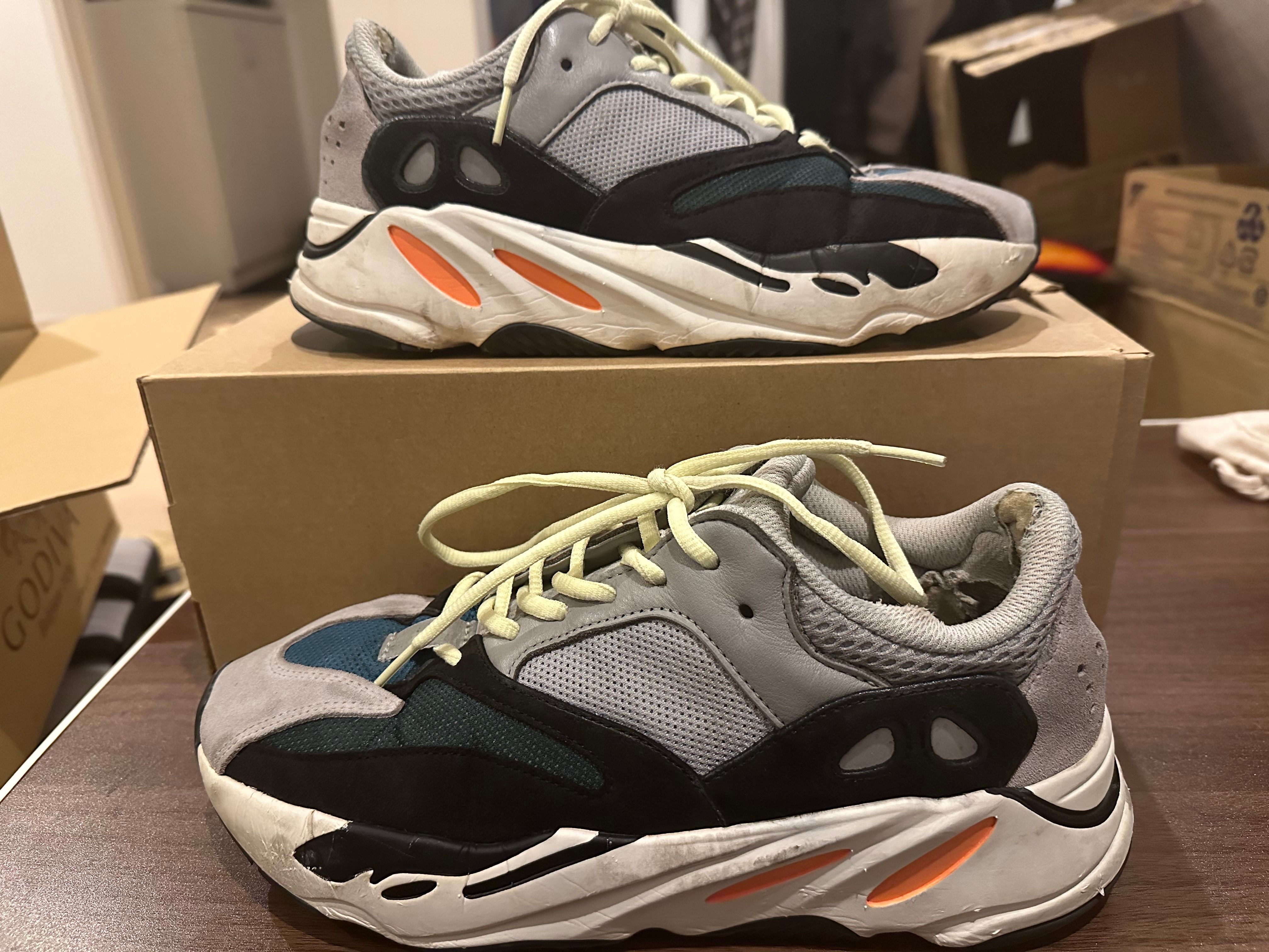 adidas YEEZY Boost 700 "Wave Runner"