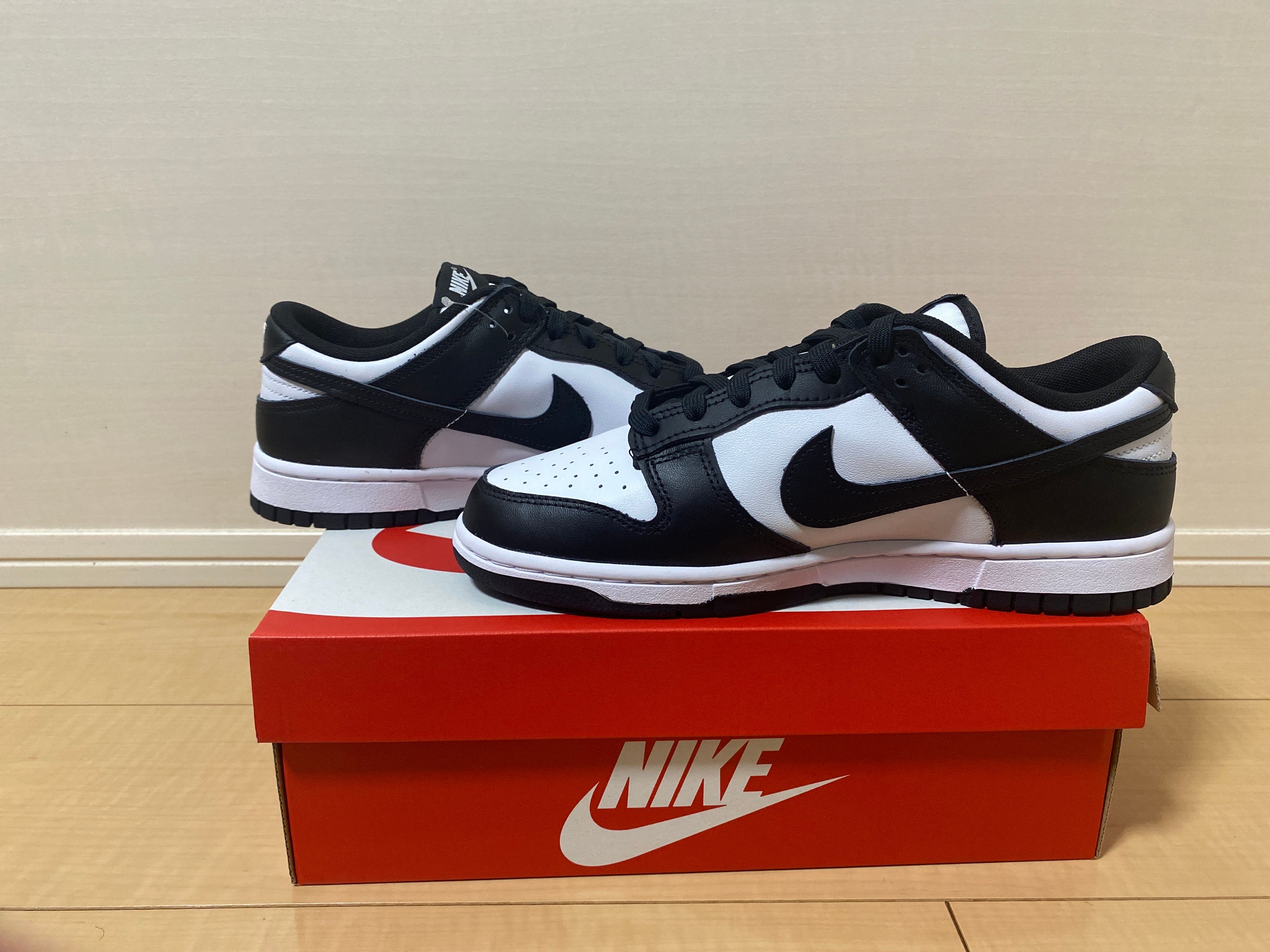 Nike Dunk Low Retro "Panda/White/Black"