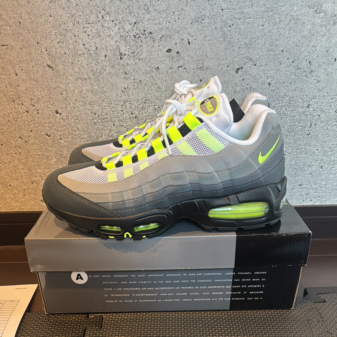 Nike Women's Air Max 95 Big Bubble "Neon Yellow" (2026)