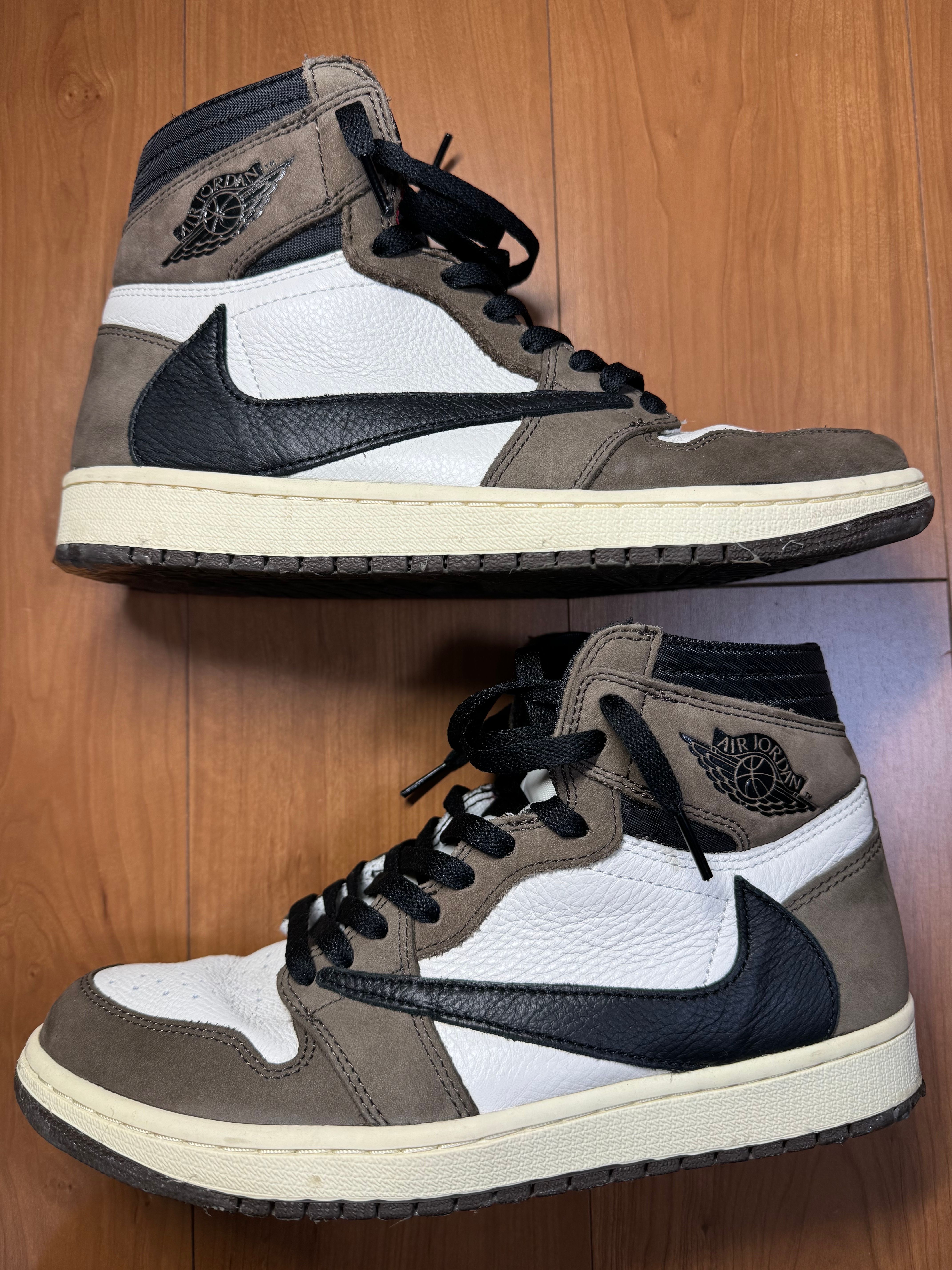 Travis Scott × Nike Air Jordan 1 Retro High OG TS SP "Sail/Dark Mocha"