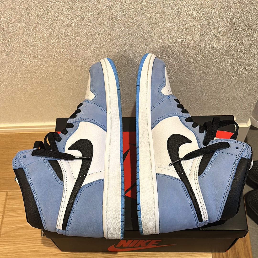 Nike Air Jordan 1 High OG "University Blue"