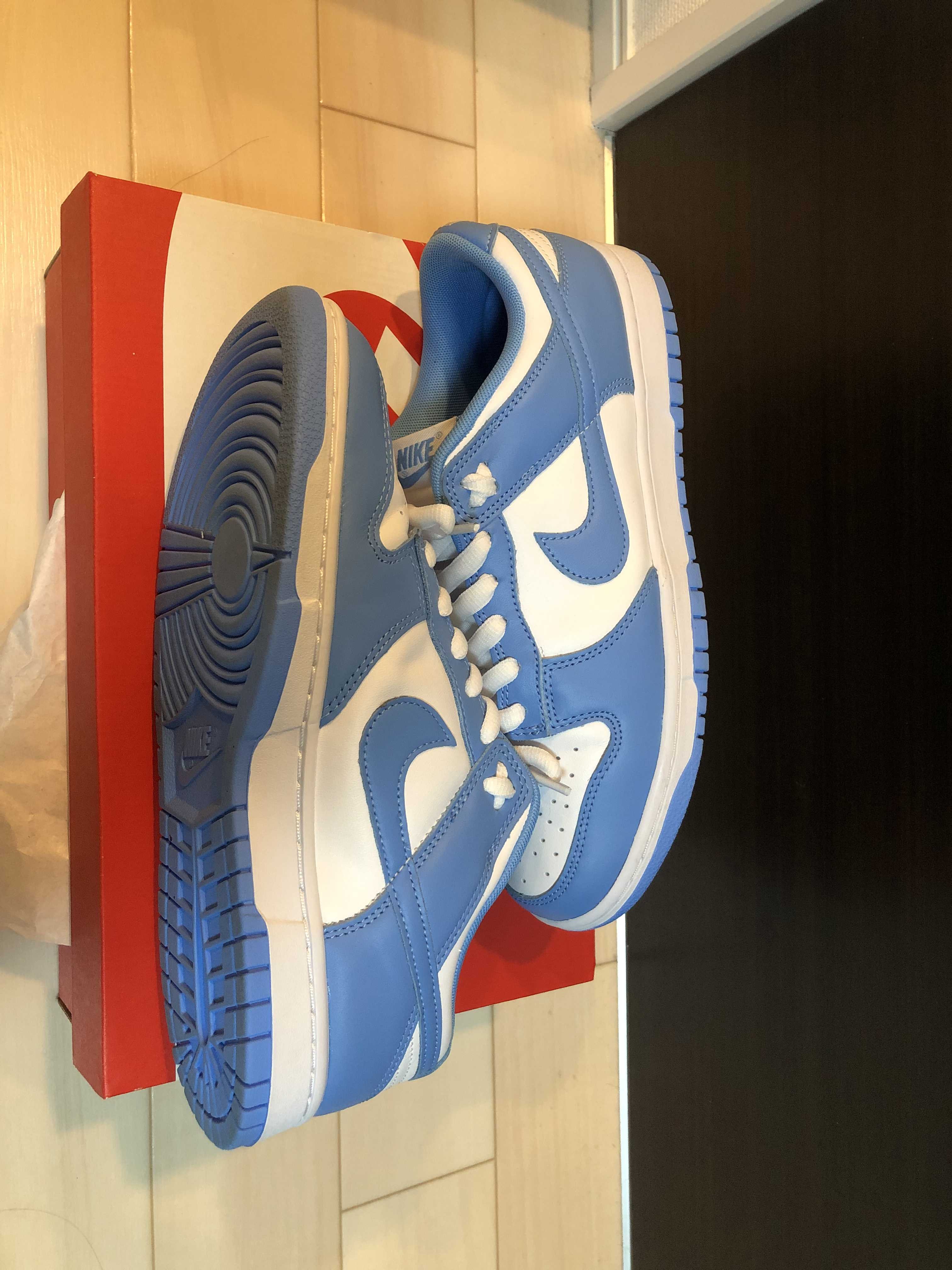 Nike Dunk Low "University Blue"