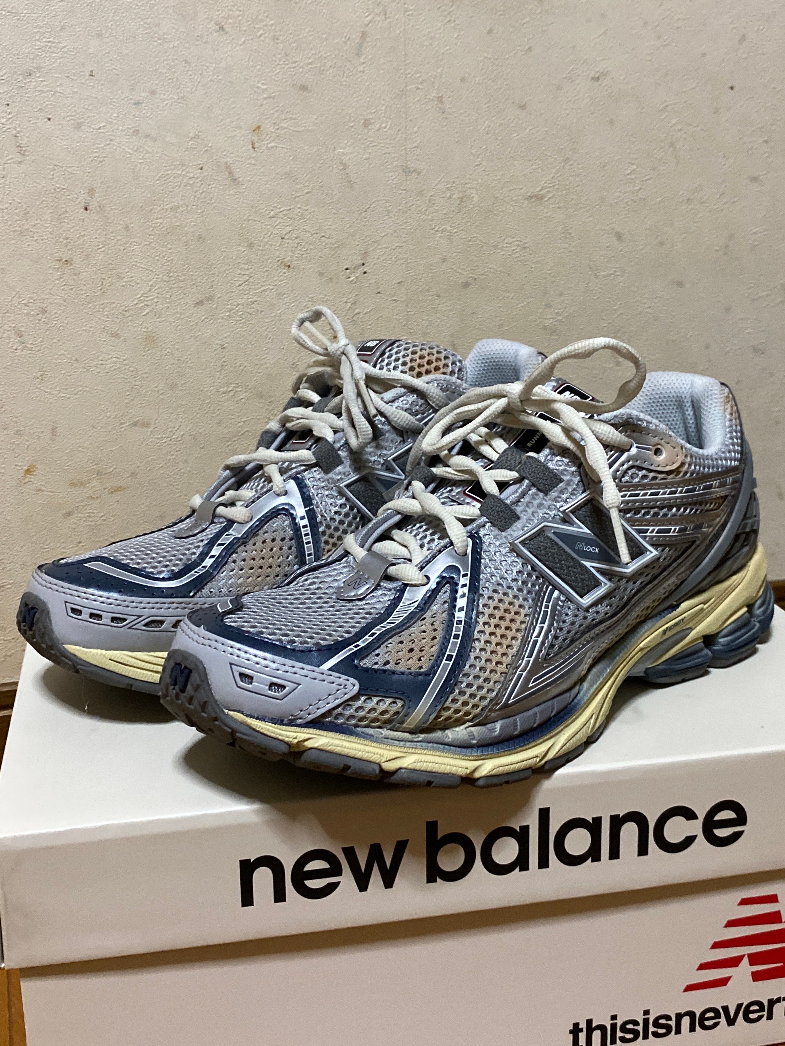 thisisneverthat × New Balance 1906R "Gray/Metallic Silver"