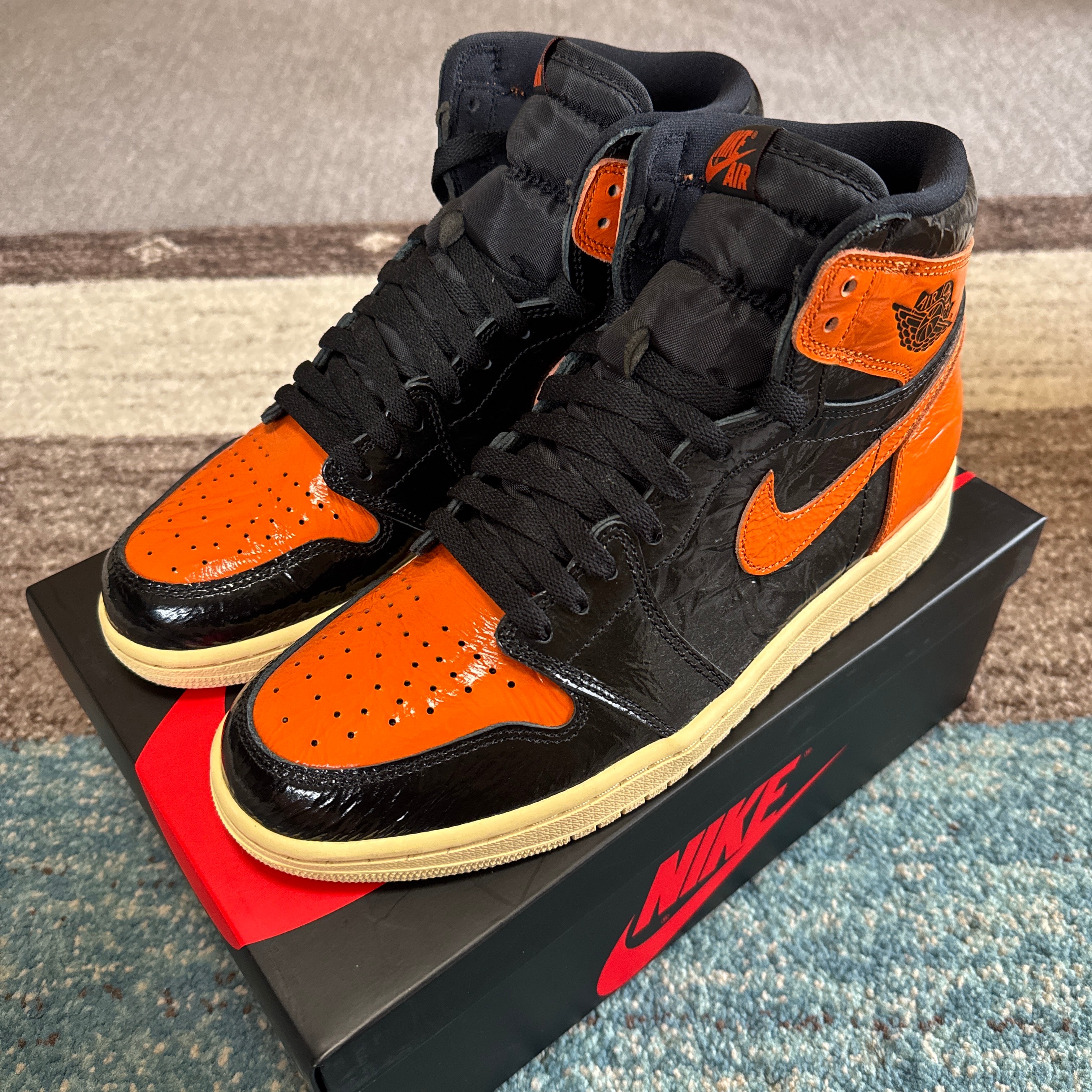 Nike Air Jordan 1 High "Shattered Backboard 3.0"