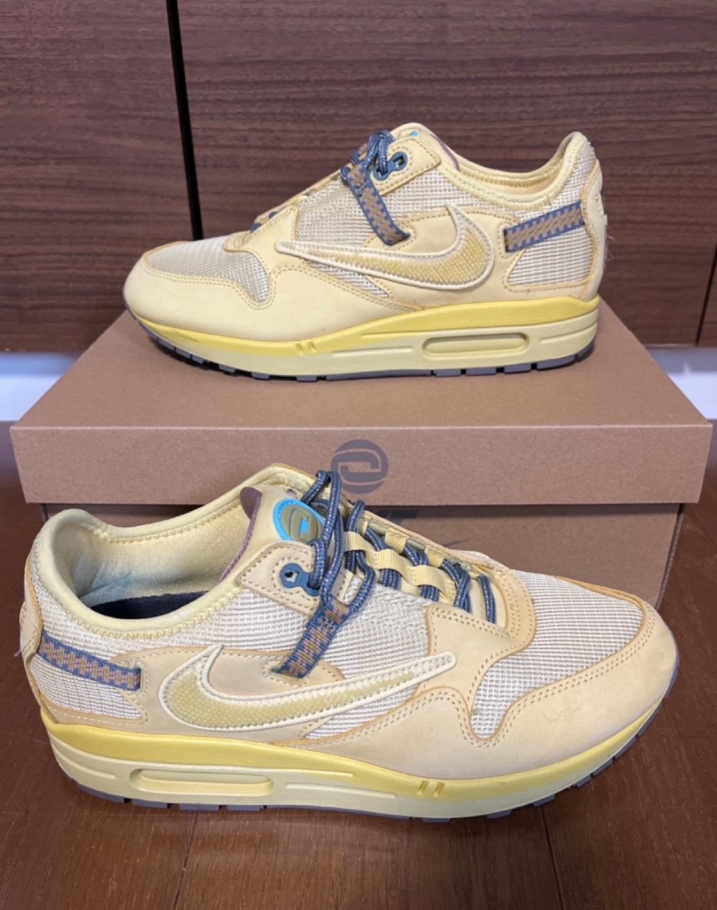 Travis Scott × Nike Air Max 1 "CACT.US Gold"