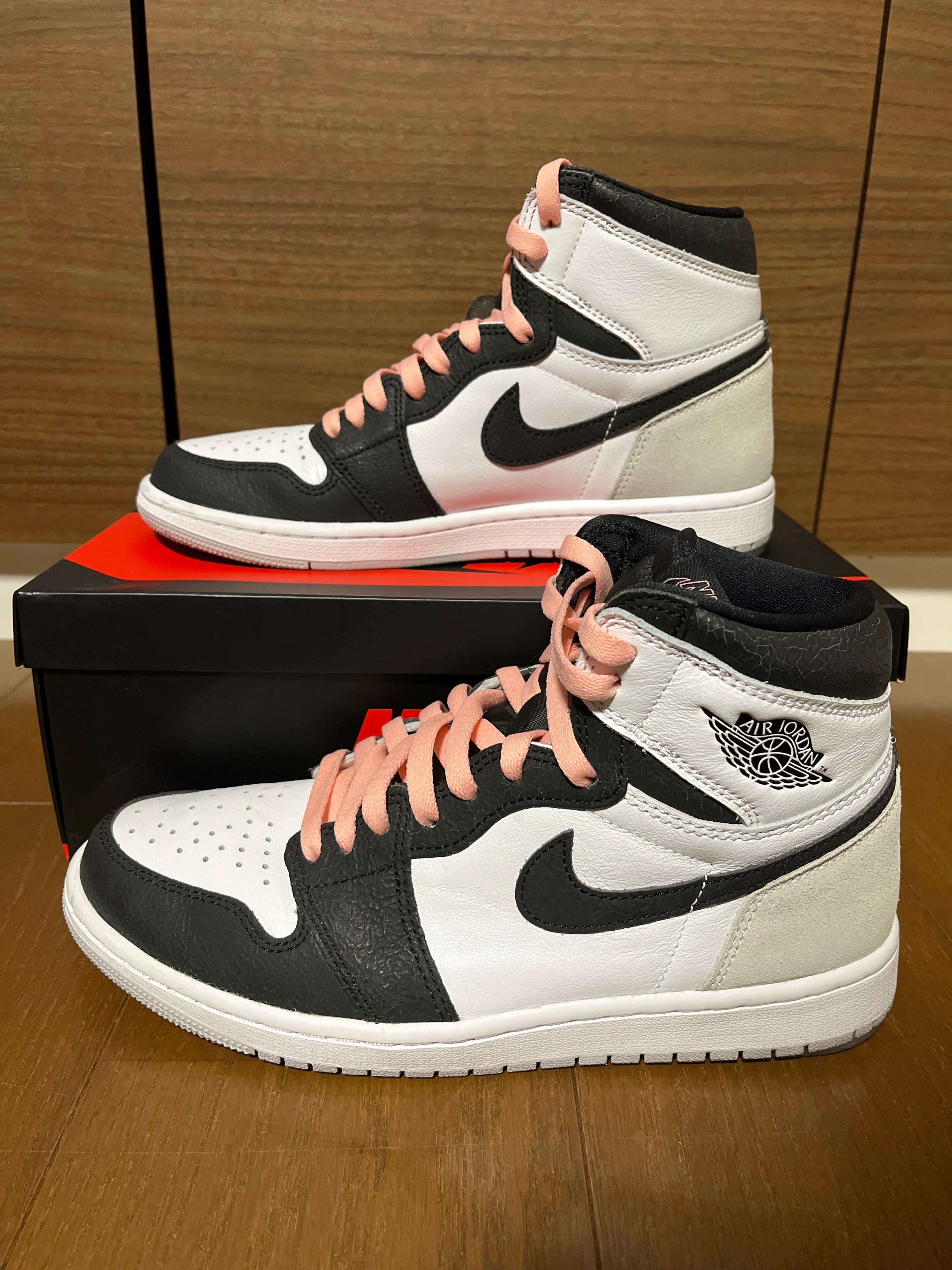 Nike Air Jordan 1 High OG "Bleached Coral"