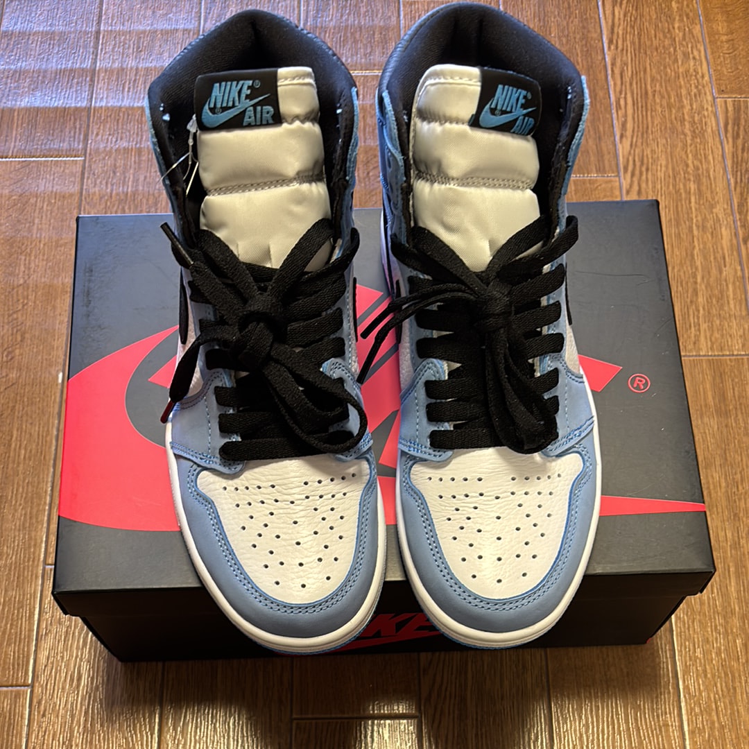 Nike Air Jordan 1 High OG "University Blue"