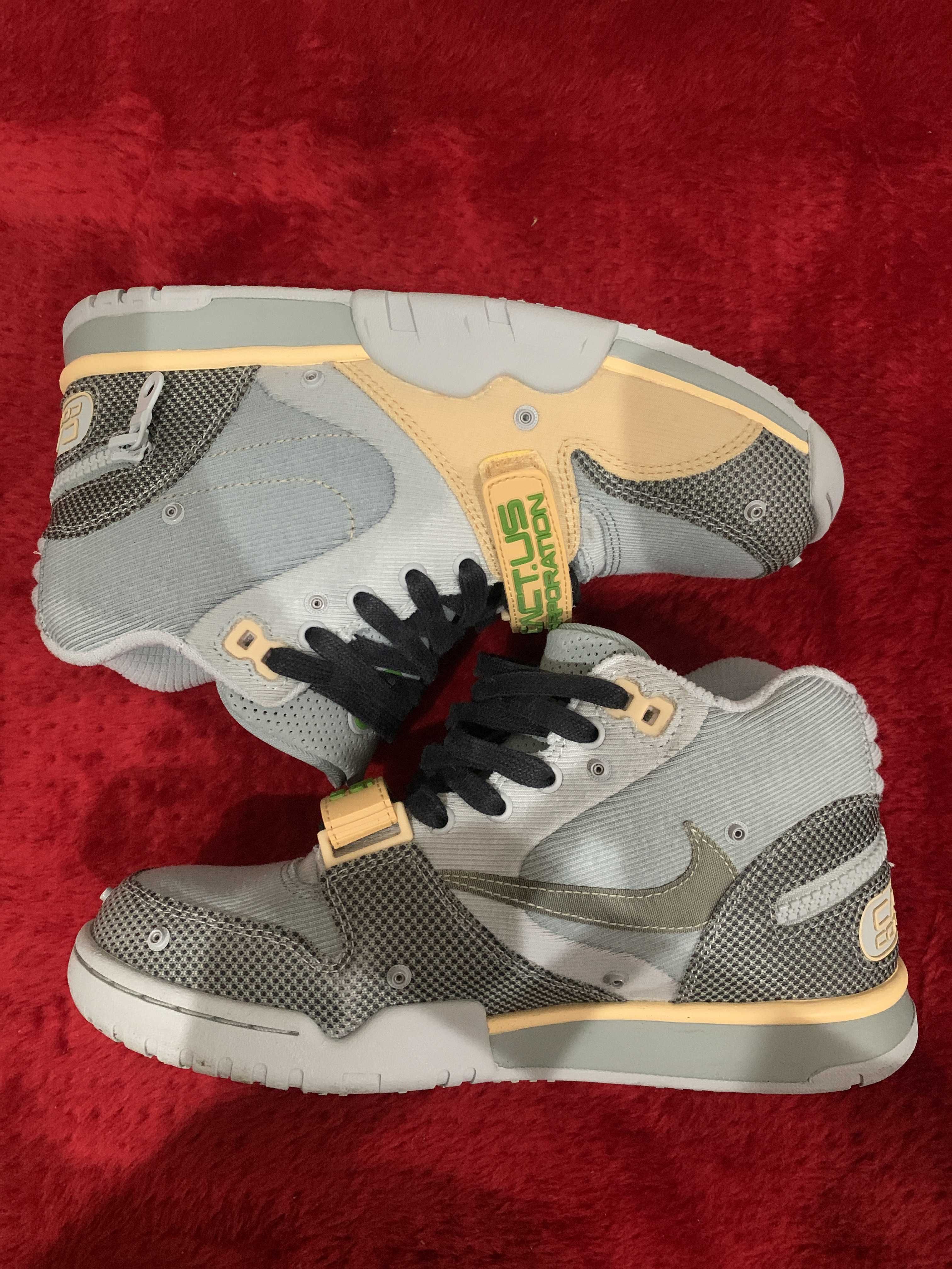 Travis Scott × Nike Air Trainer 1 SP "Grey Haze and Dusty Sage"