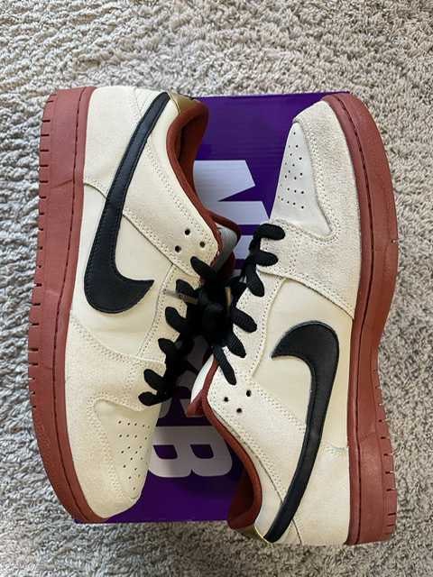 Nike SB Dunk Low Pro "Hennessy"