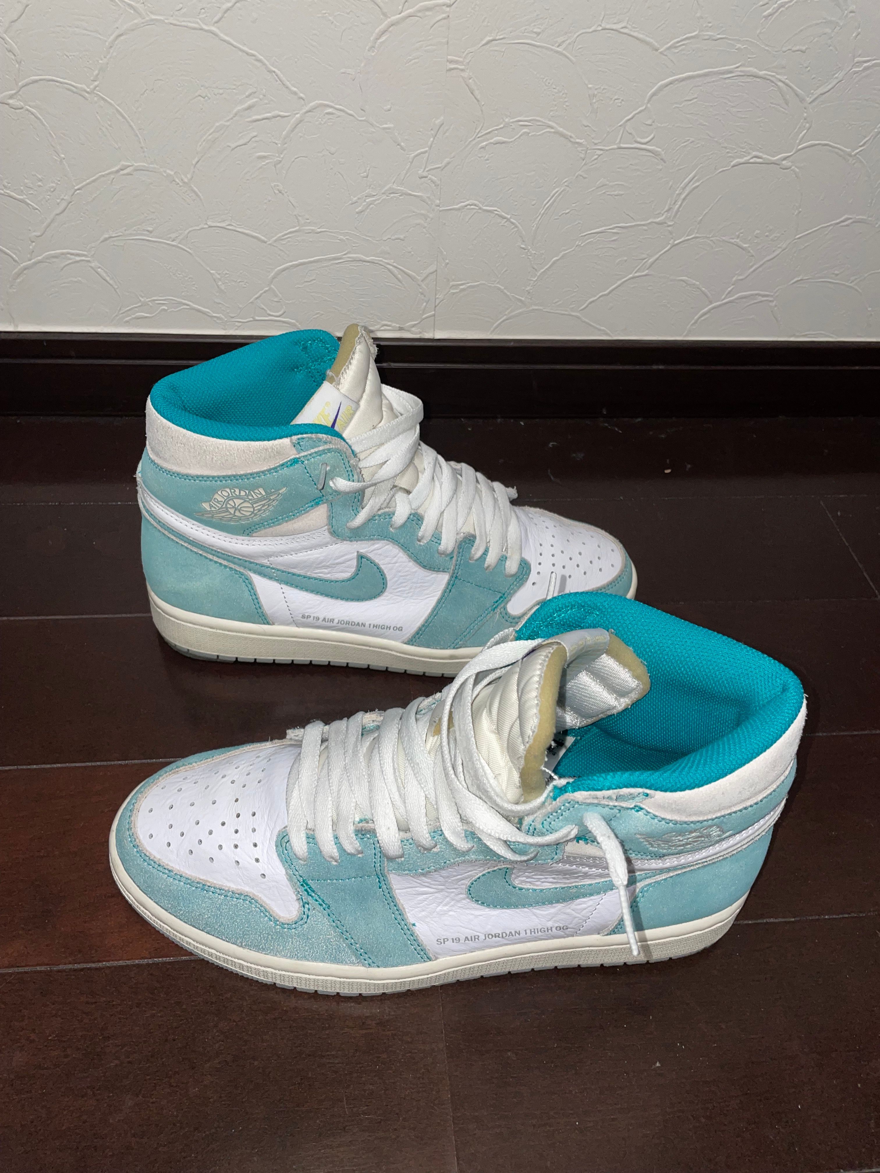 Nike Air Jordan 1 Retro High OG "Turbo Green"