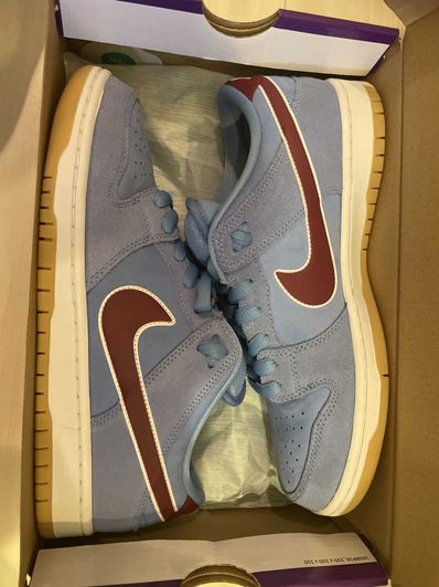 Nike SB Dunk Low Pro "Philadelphia Phillies/Valor Blue and Team Maroon"