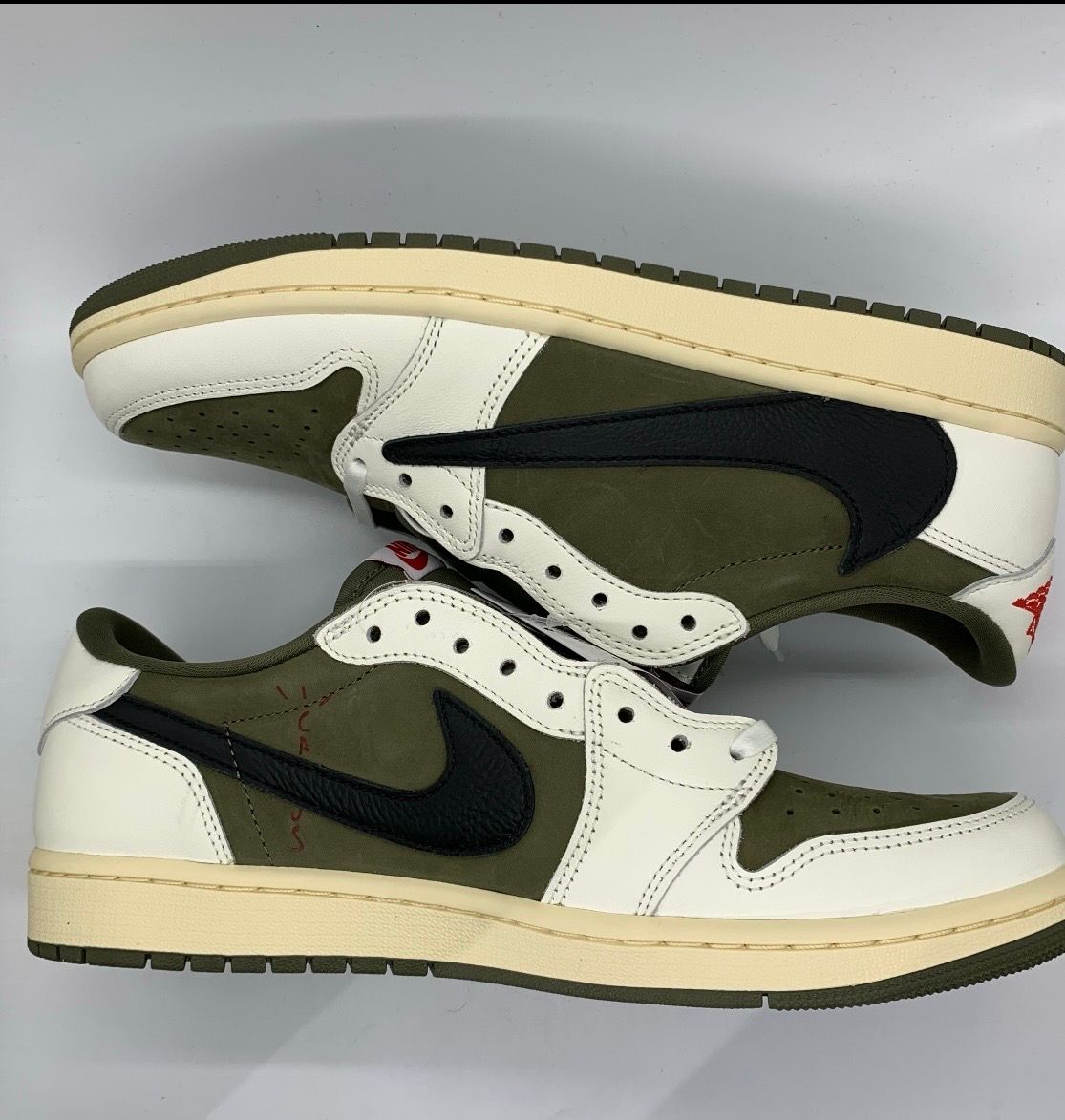 Travis Scott × Nike Air Jordan 1 Low OG SP "Reverse Olive"