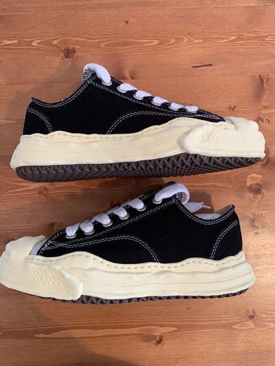 Maison MIHARA YASUHIRO HANK VL OG Sole Canvas Low-top Sneaker "Black" (A09FW734)