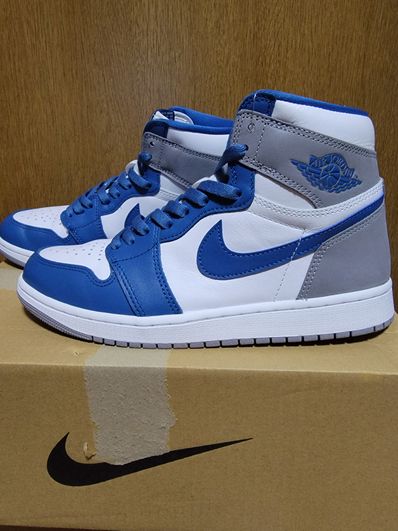 Nike Air Jordan 1 High OG "True Blue"