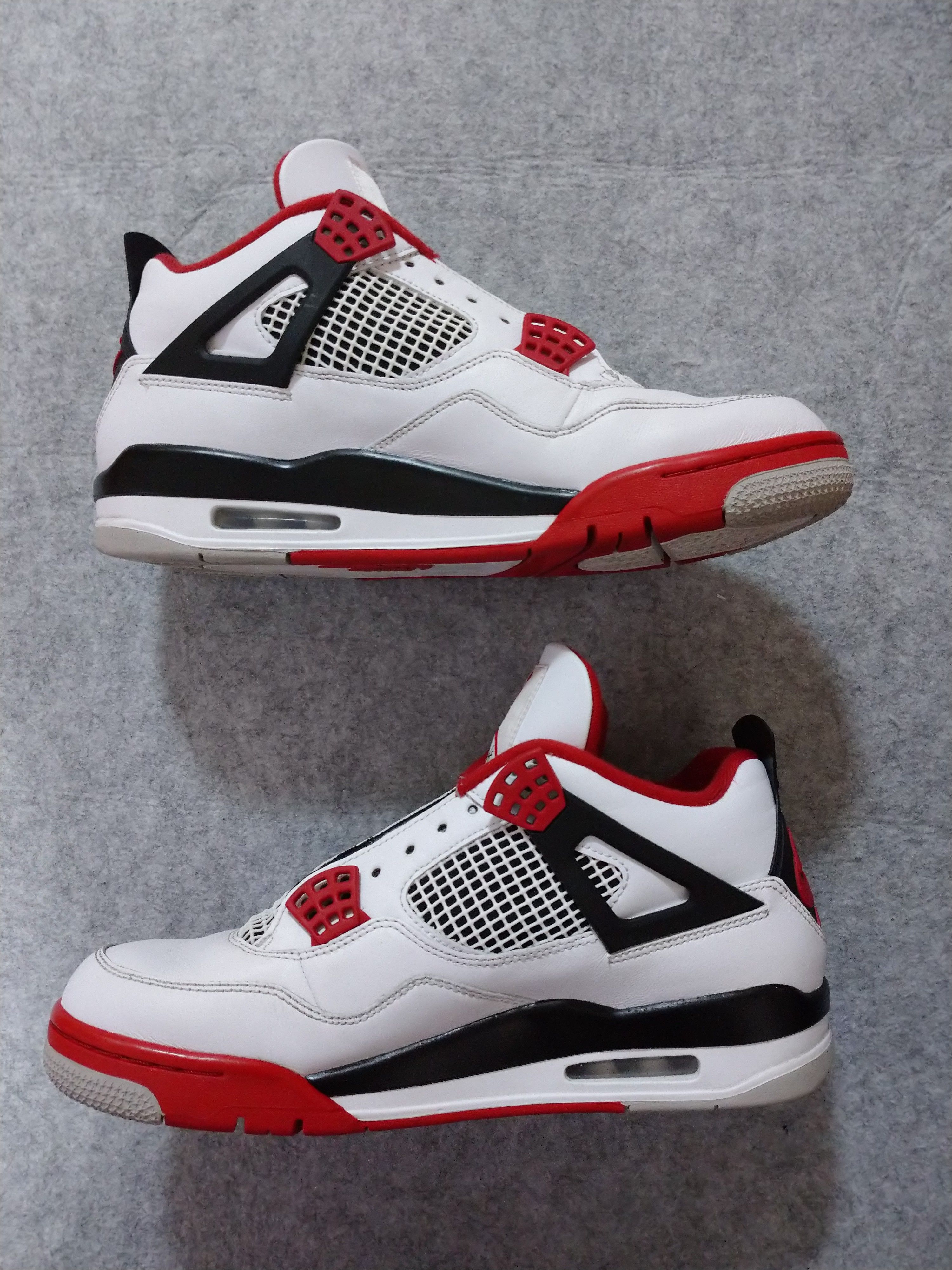 Nike Air Jordan 4 Retro OG "Fire Red" (2020)