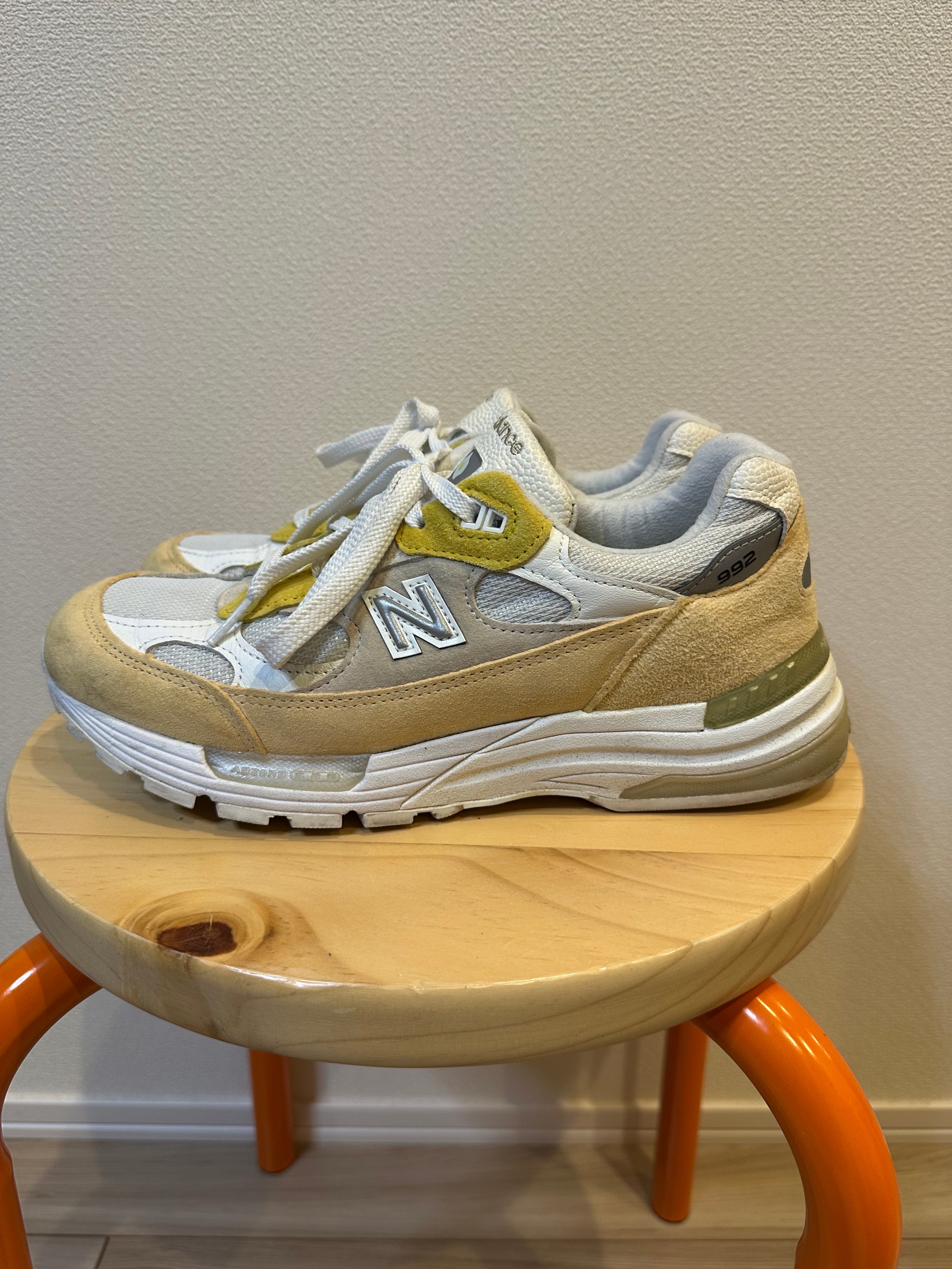 ペーパーボーイ × ニューバランス 992 "フライドエッグ"